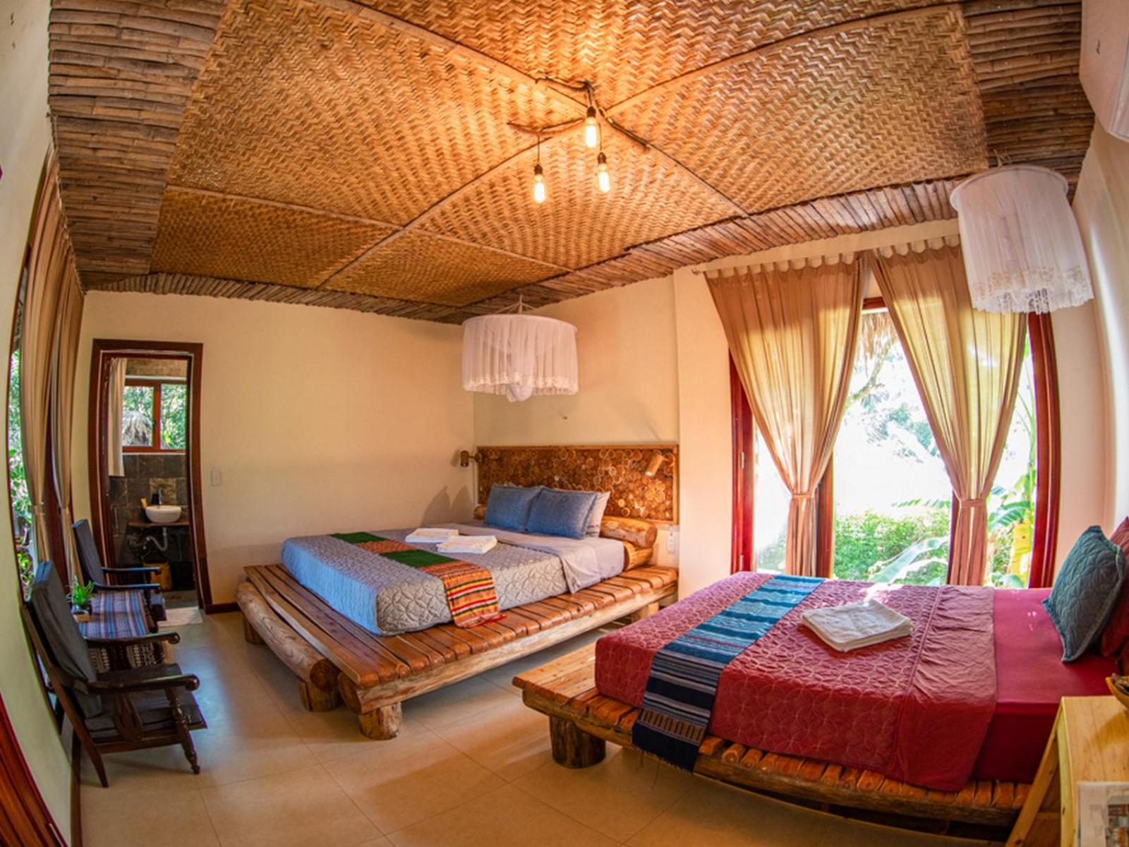 Triple Room with Balcony and Garden View - Photo 11