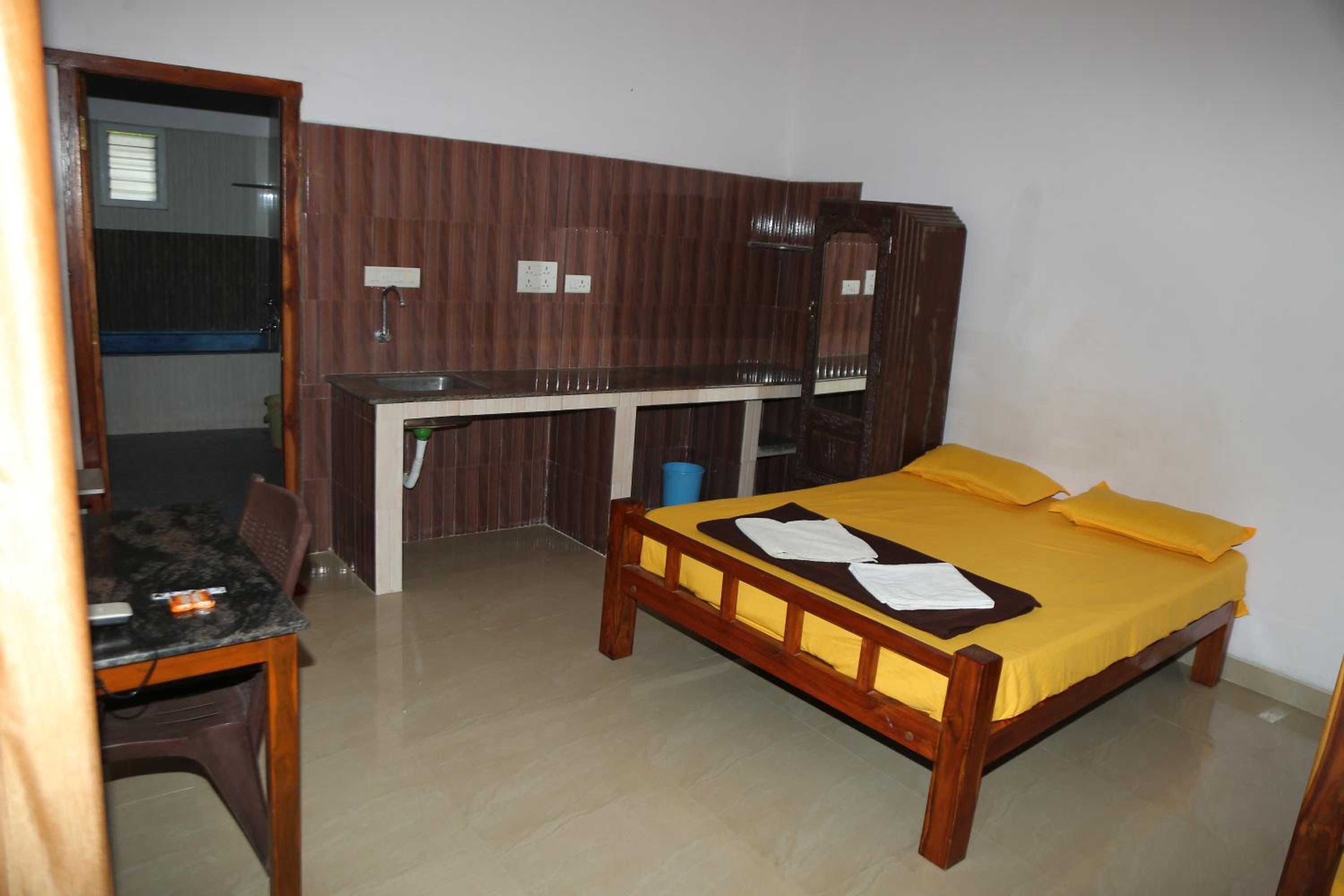 Classic Triple Room photo 1