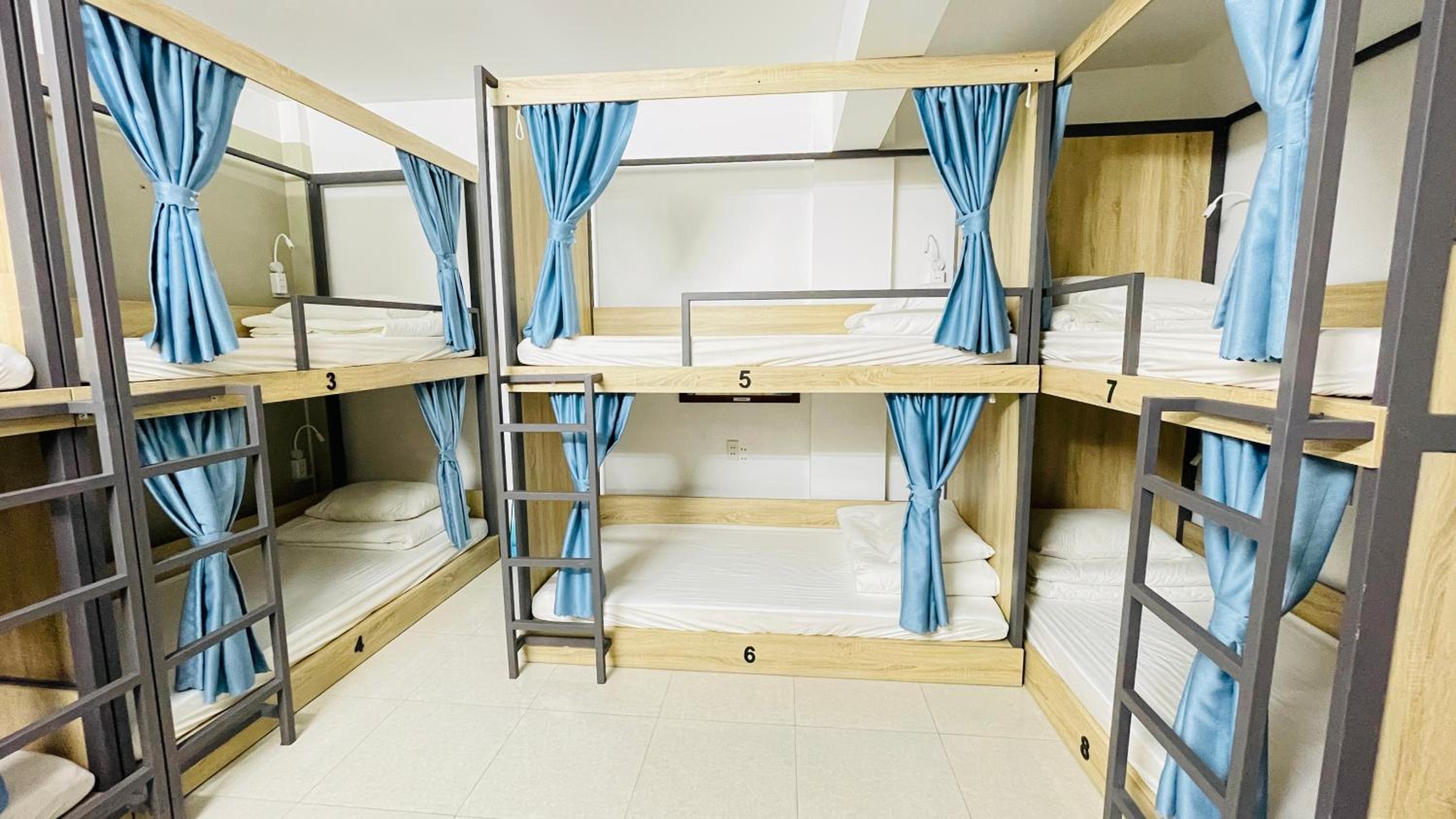 Bed in 8-Bed Mixed Dormitory Room photo 2