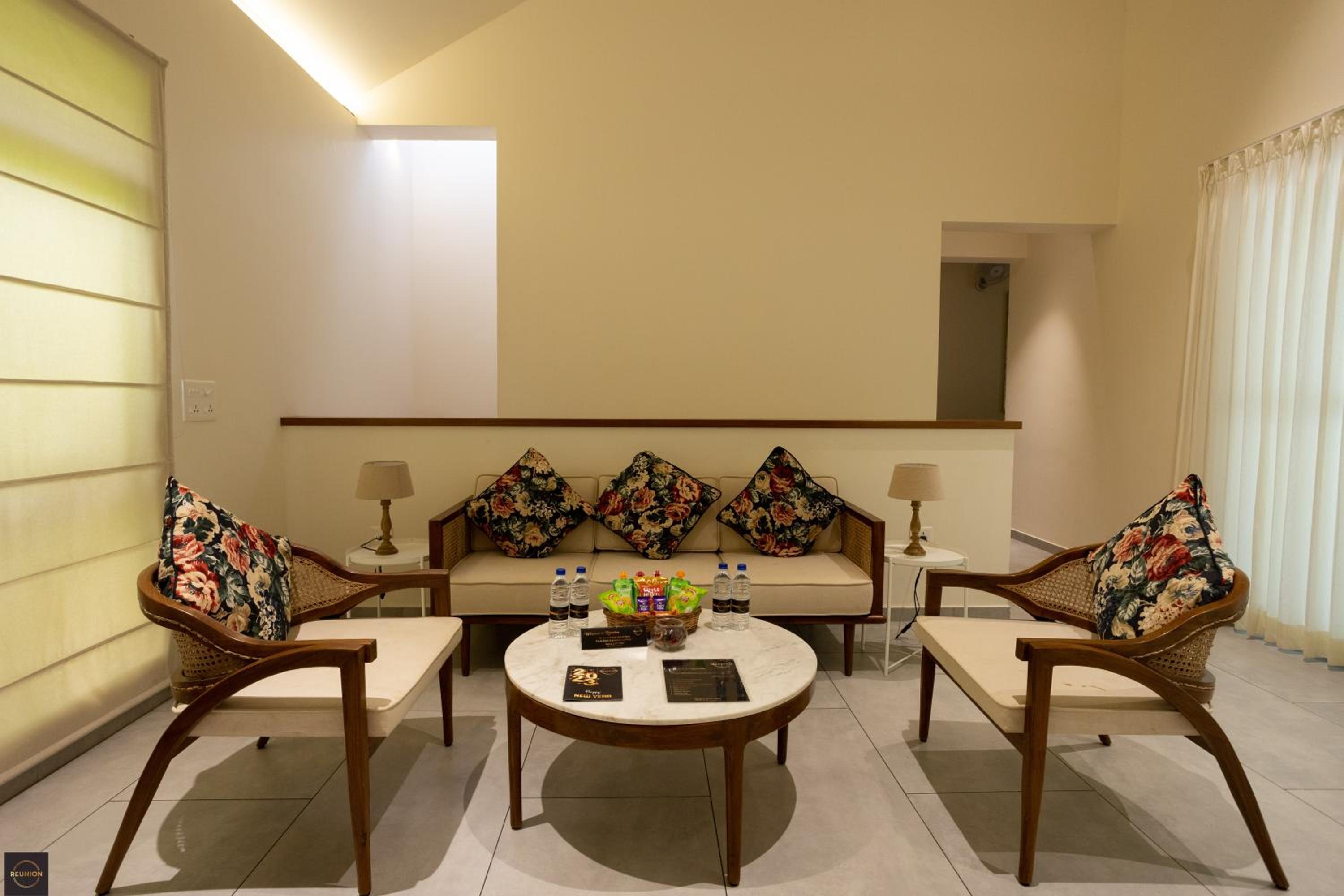 Villa with Private Pool photo 1