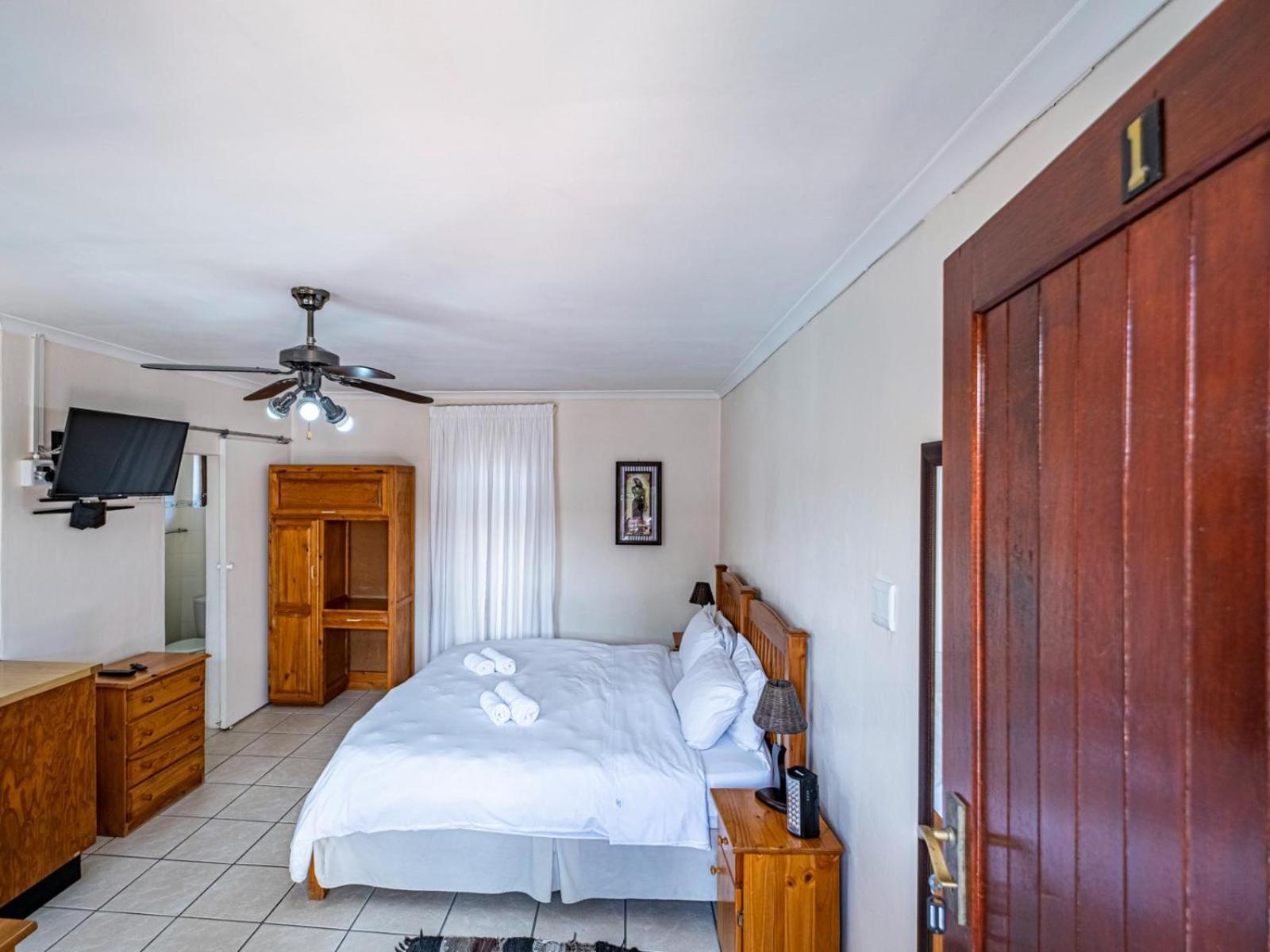 Standard Double or Twin Room photo 3