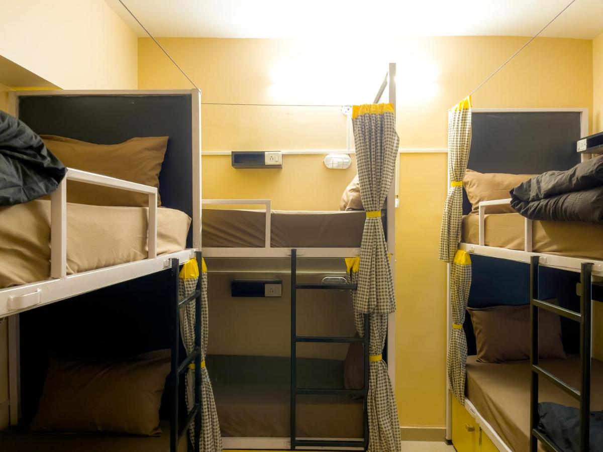 Bed in 10-Bed Mixed Dormitory Room photo 2