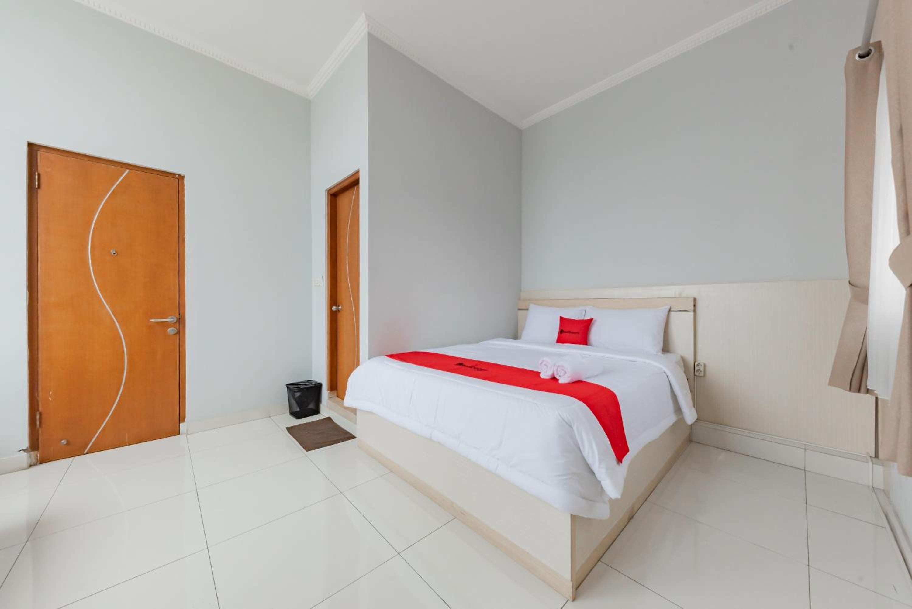 Superior Double Room - Photo 1