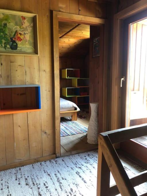Three-Bedroom House photo 1