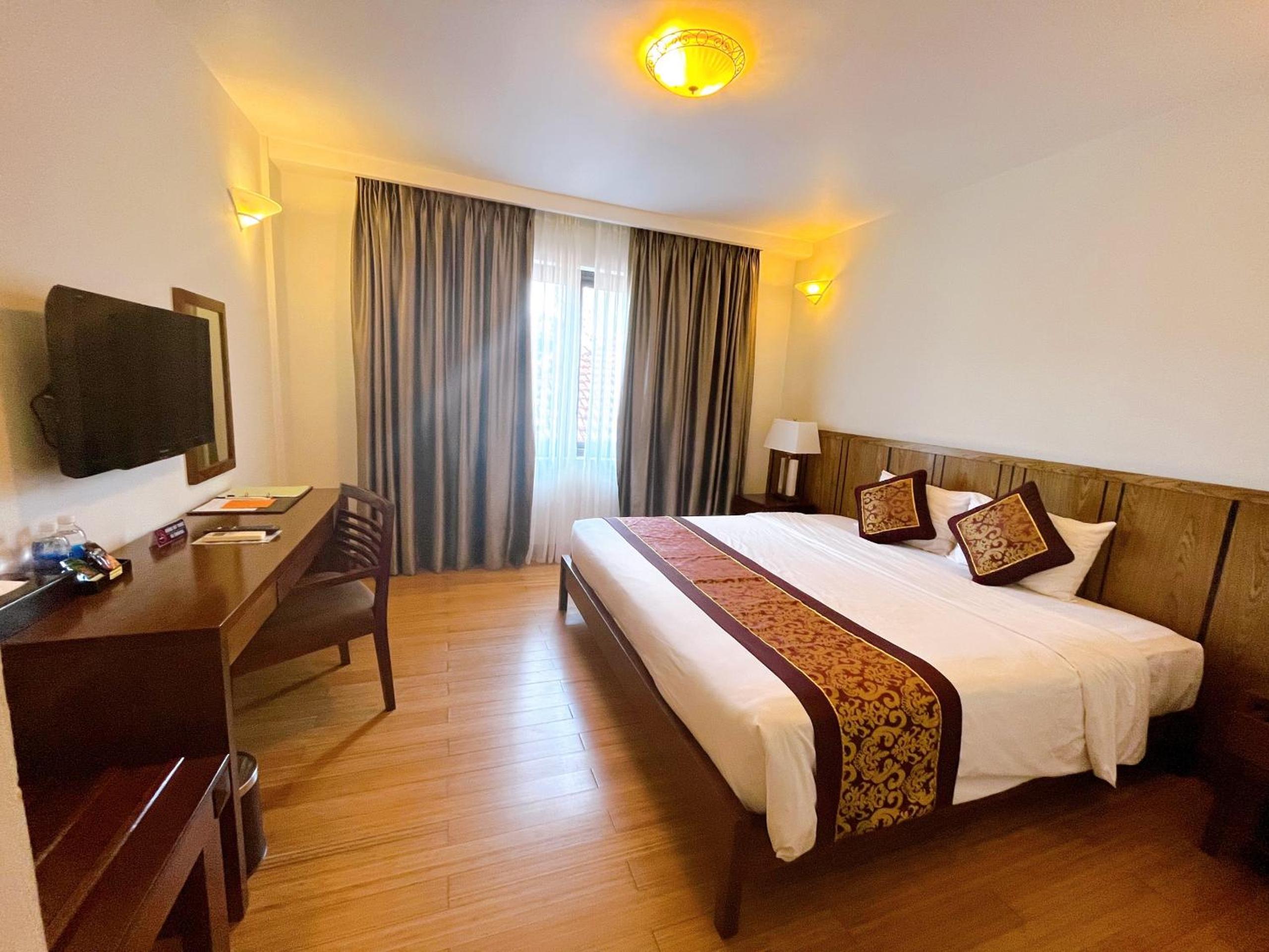 Superior Double or Twin Room photo 2