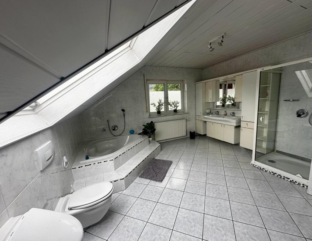 Double Room With Shared Bathroom photo 2