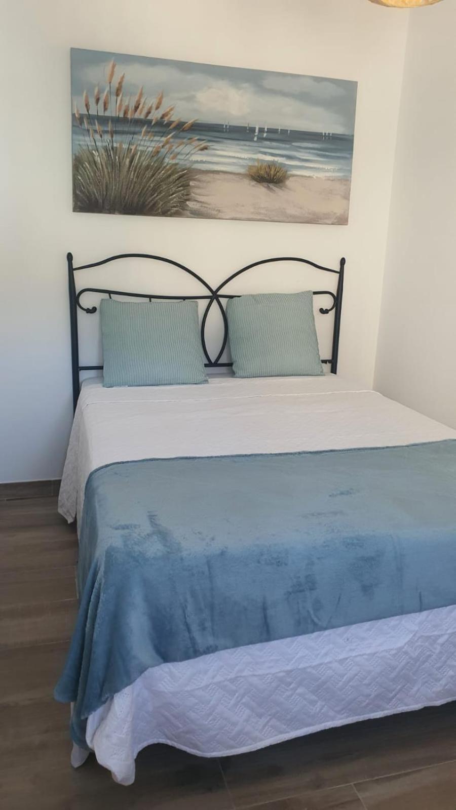 Two-Bedroom House photo 2