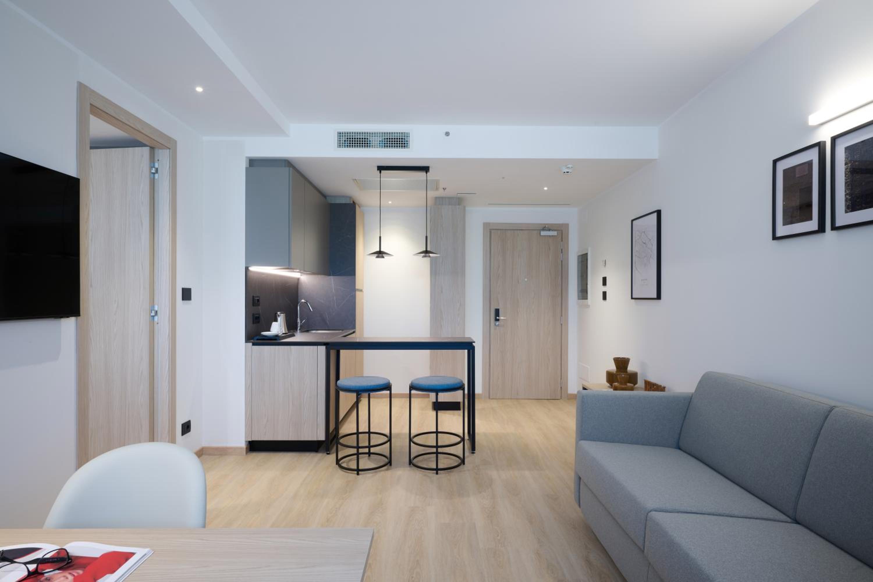 Suite Apartment photo 2