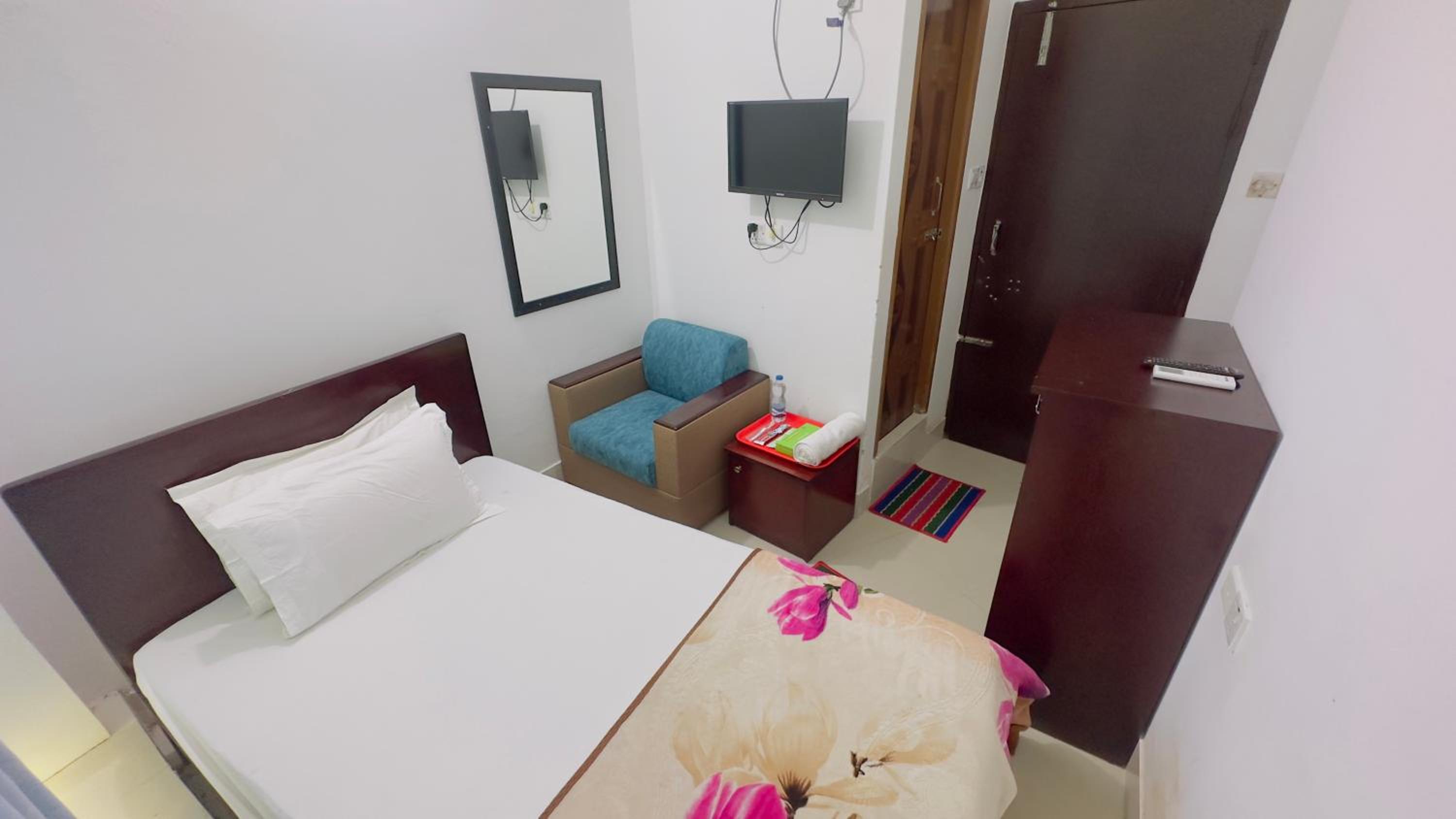 Economy Single Room photo 3