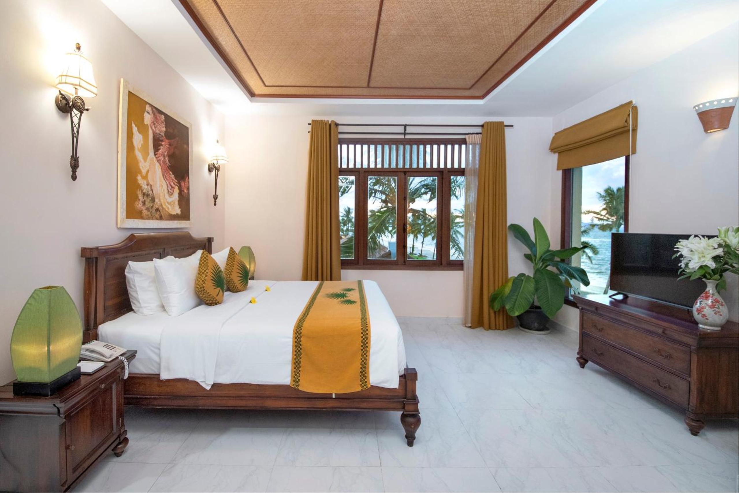 Junior Suite Ocean Front photo 3