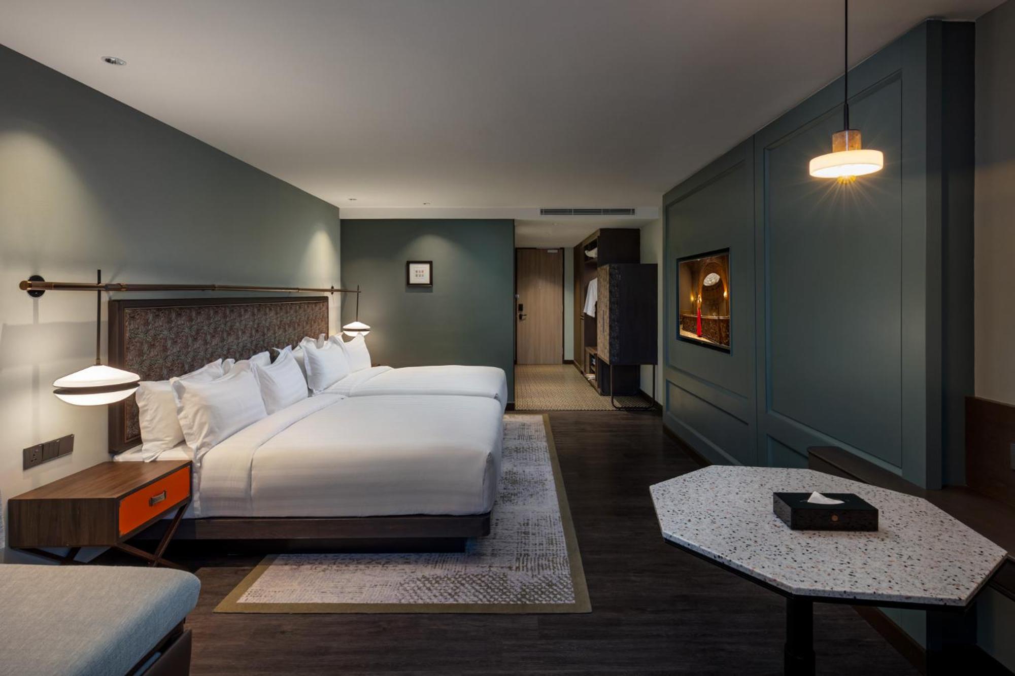 Premier Family Deluxe Room - Photo 5