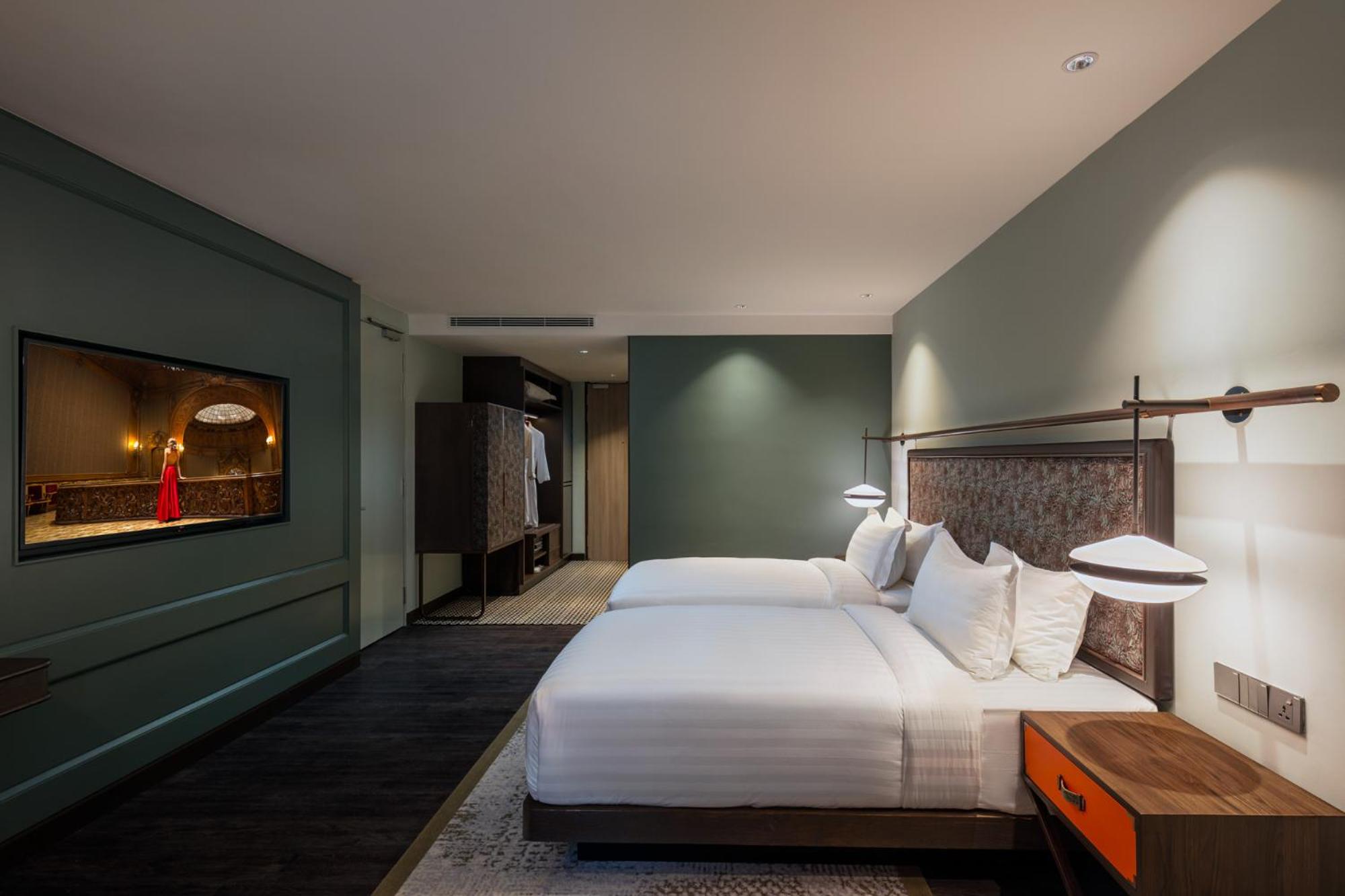 Governor Twin Room