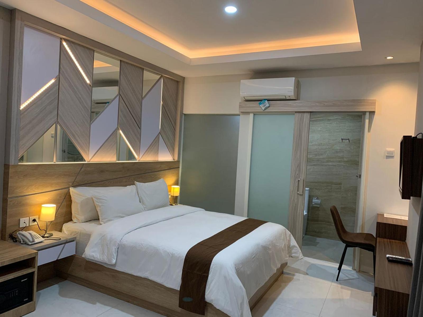 Double Room With Pool View photo 1