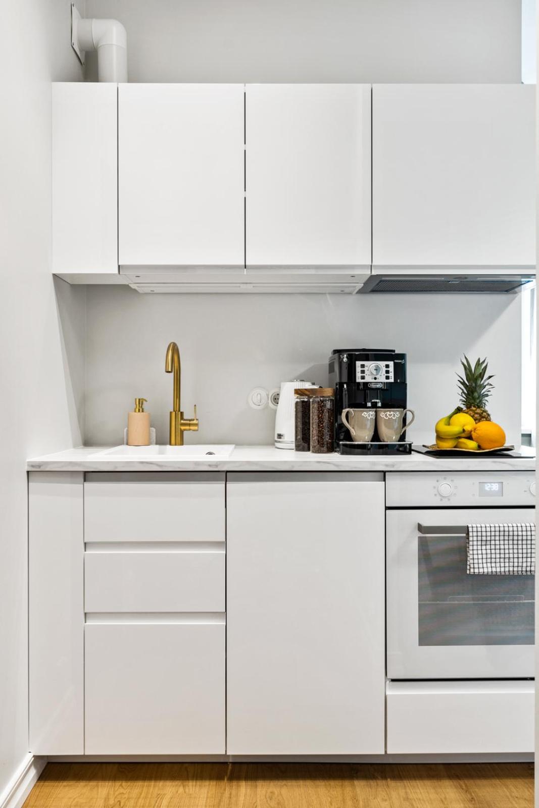 Studio Apartment photo 3