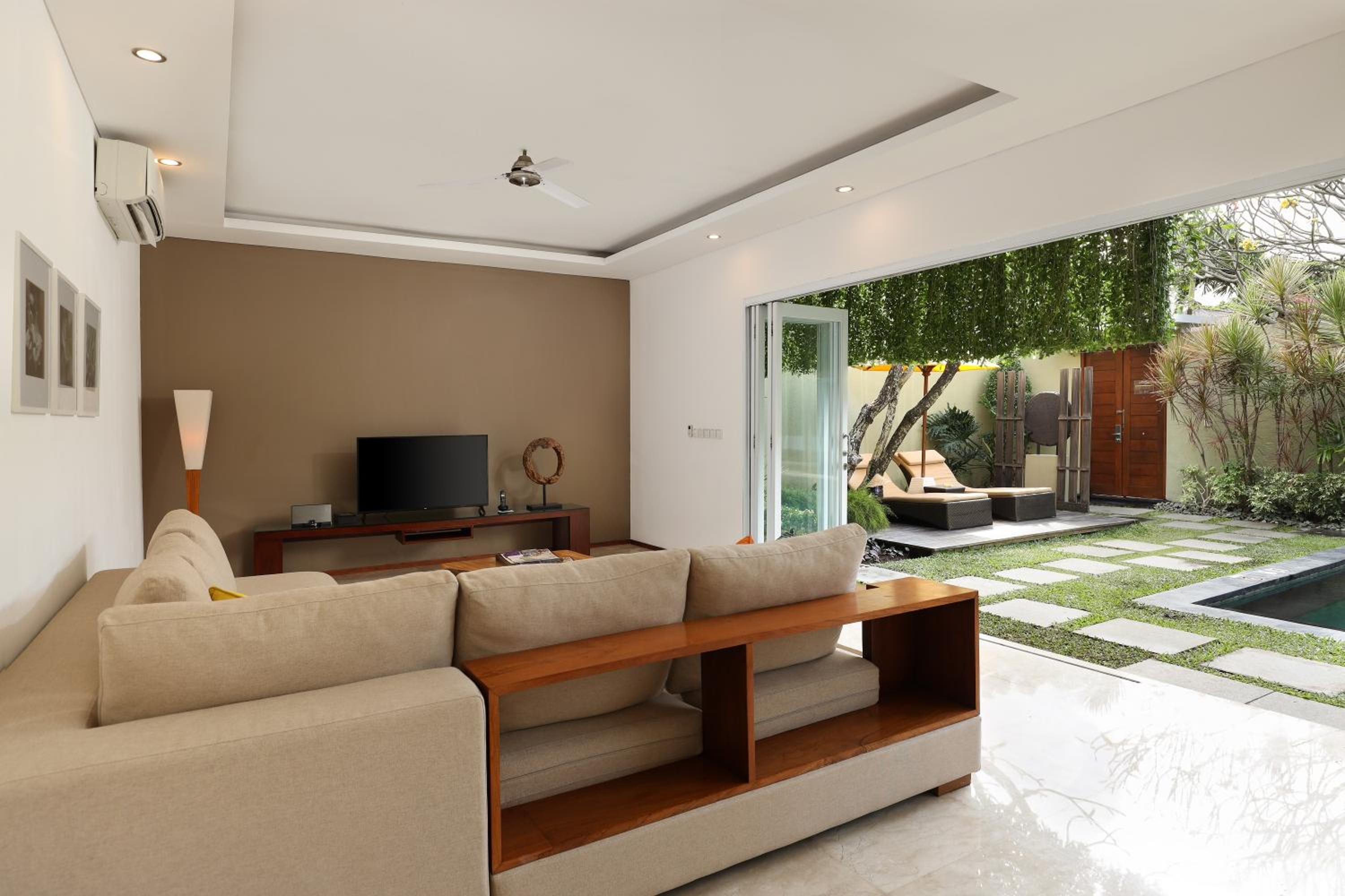 Two-Bedroom Villa with Private Pool - Photo 10