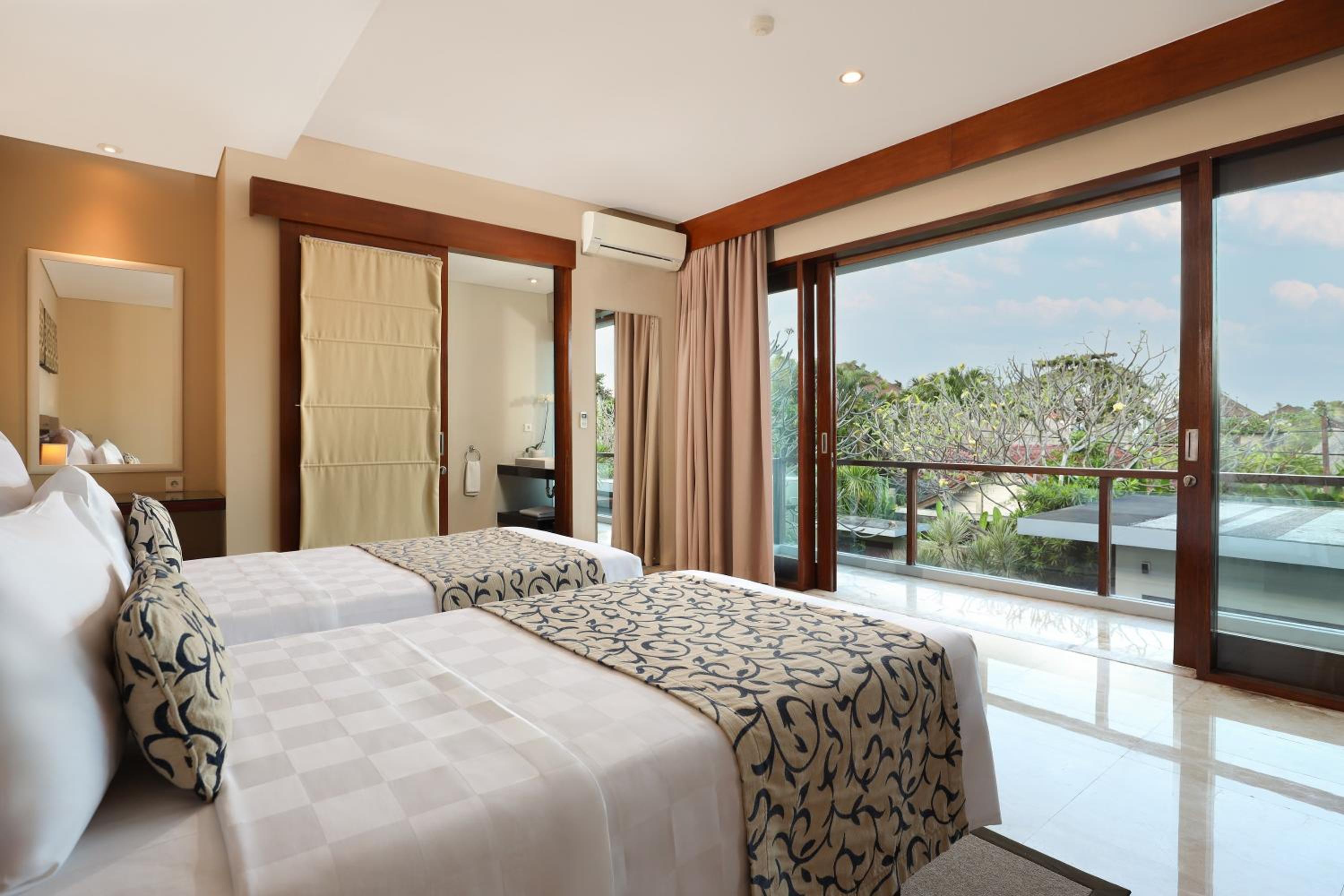 Two-Bedroom Villa with Private Pool - Photo 5