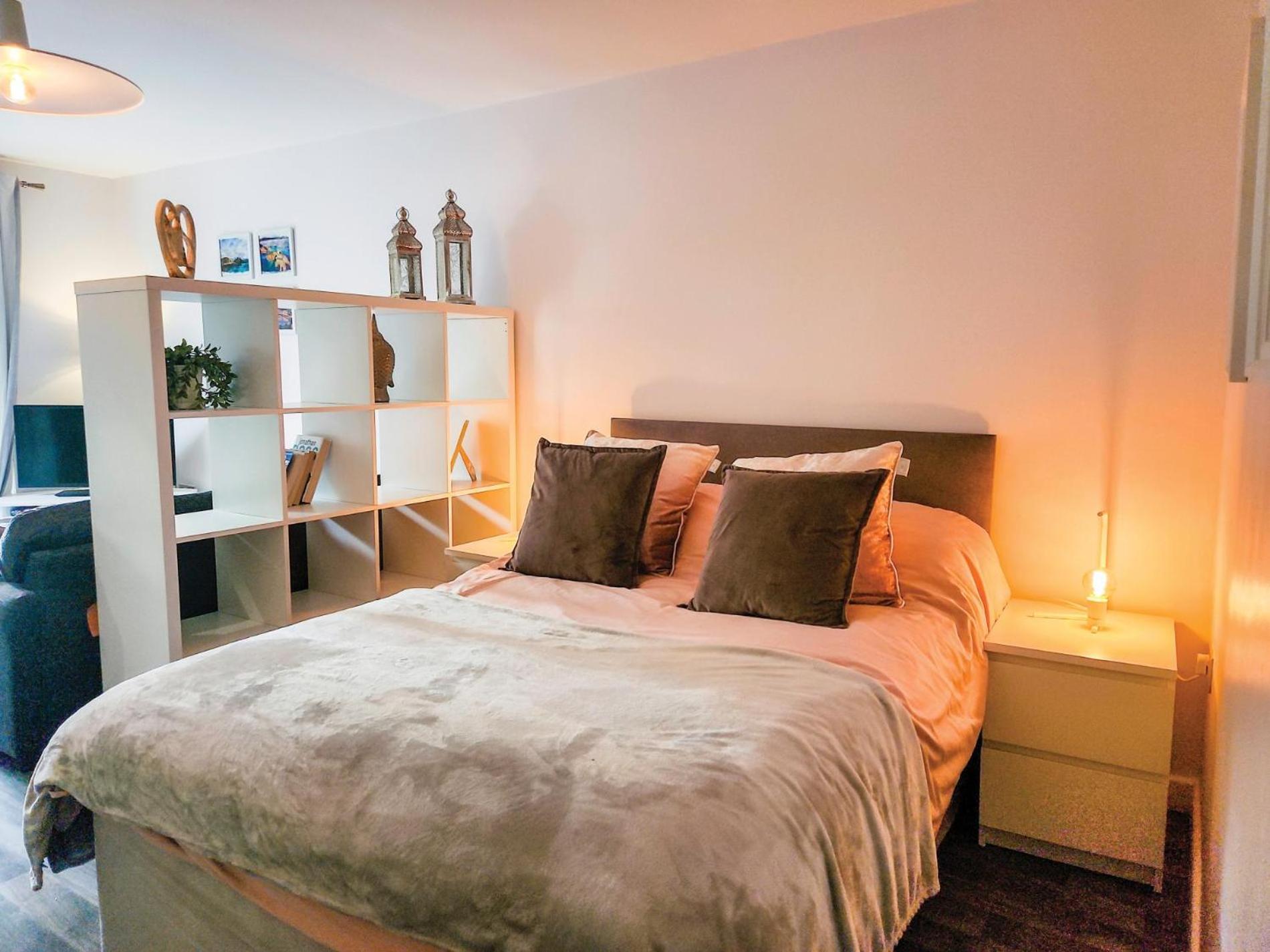 Apartment photo 2