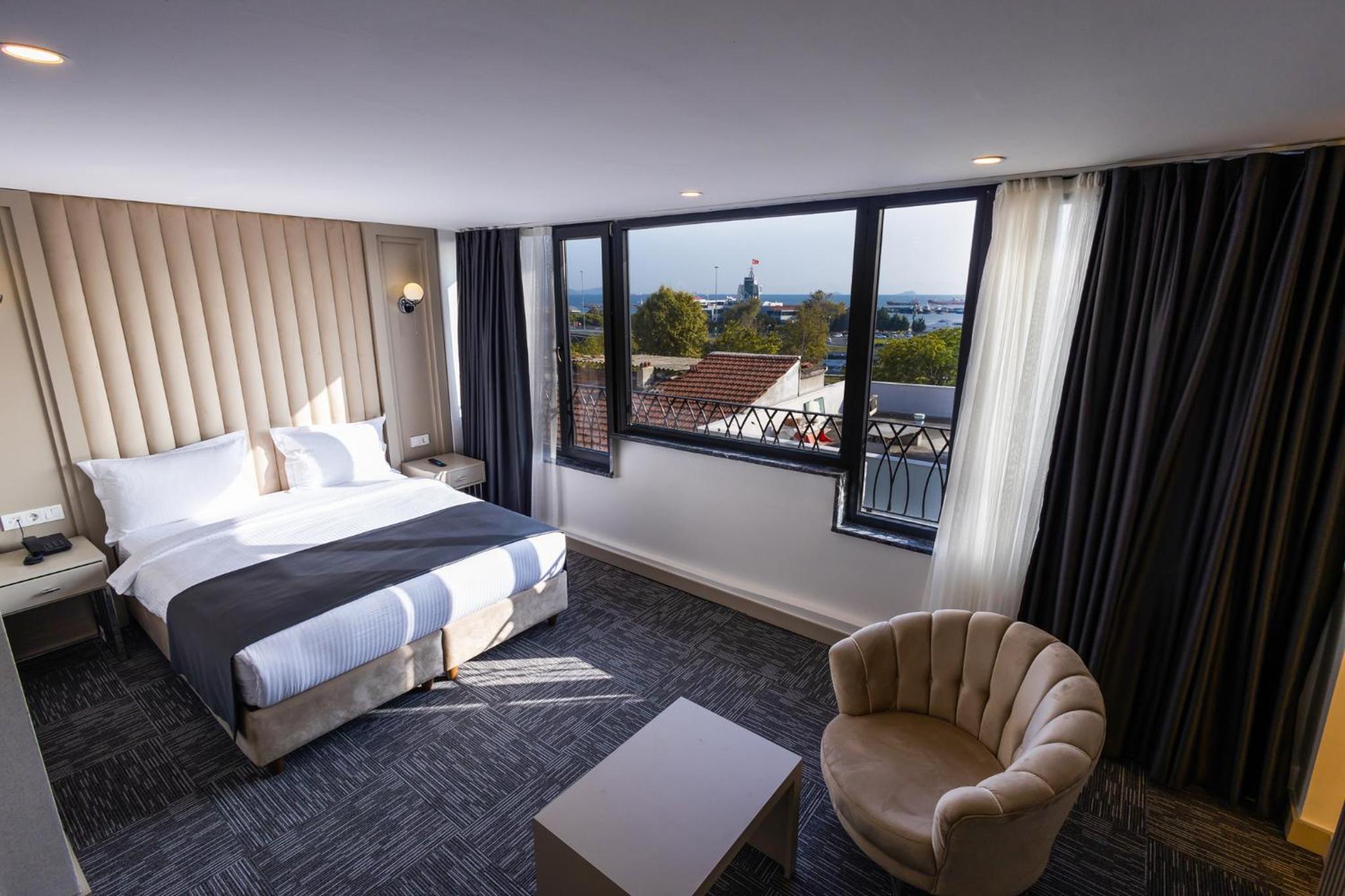 Suite with Sea View