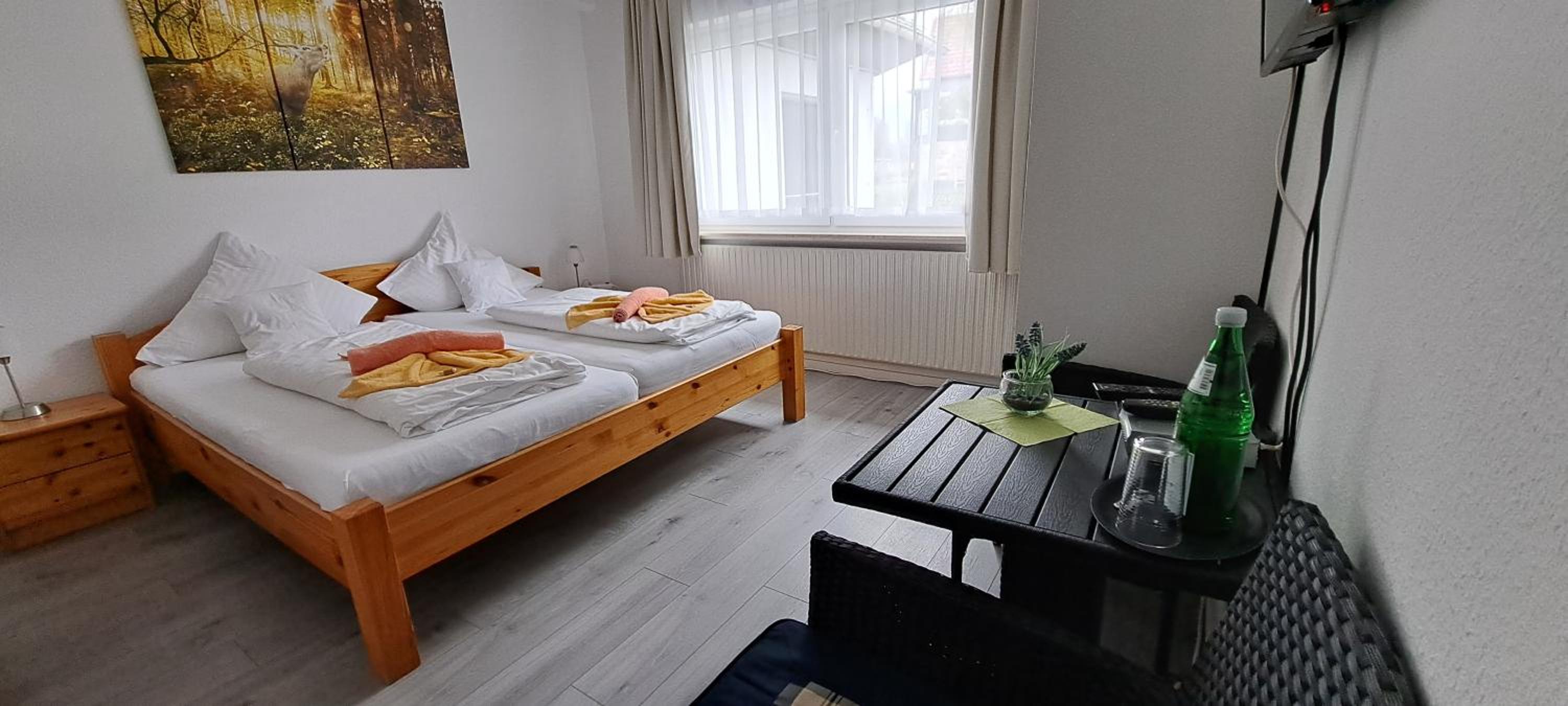 Standard Double Room - Photo 3