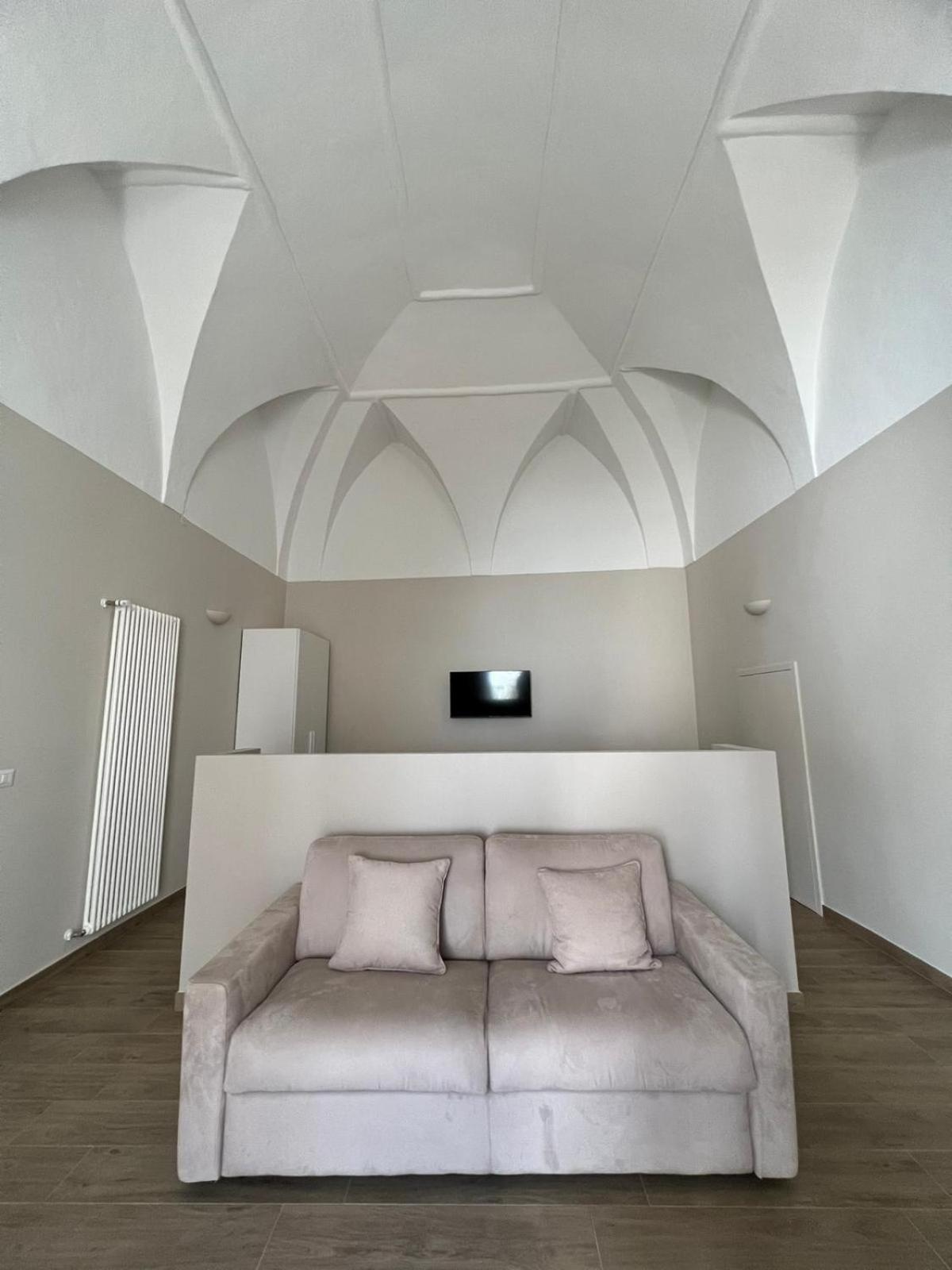 One-Bedroom House photo 2