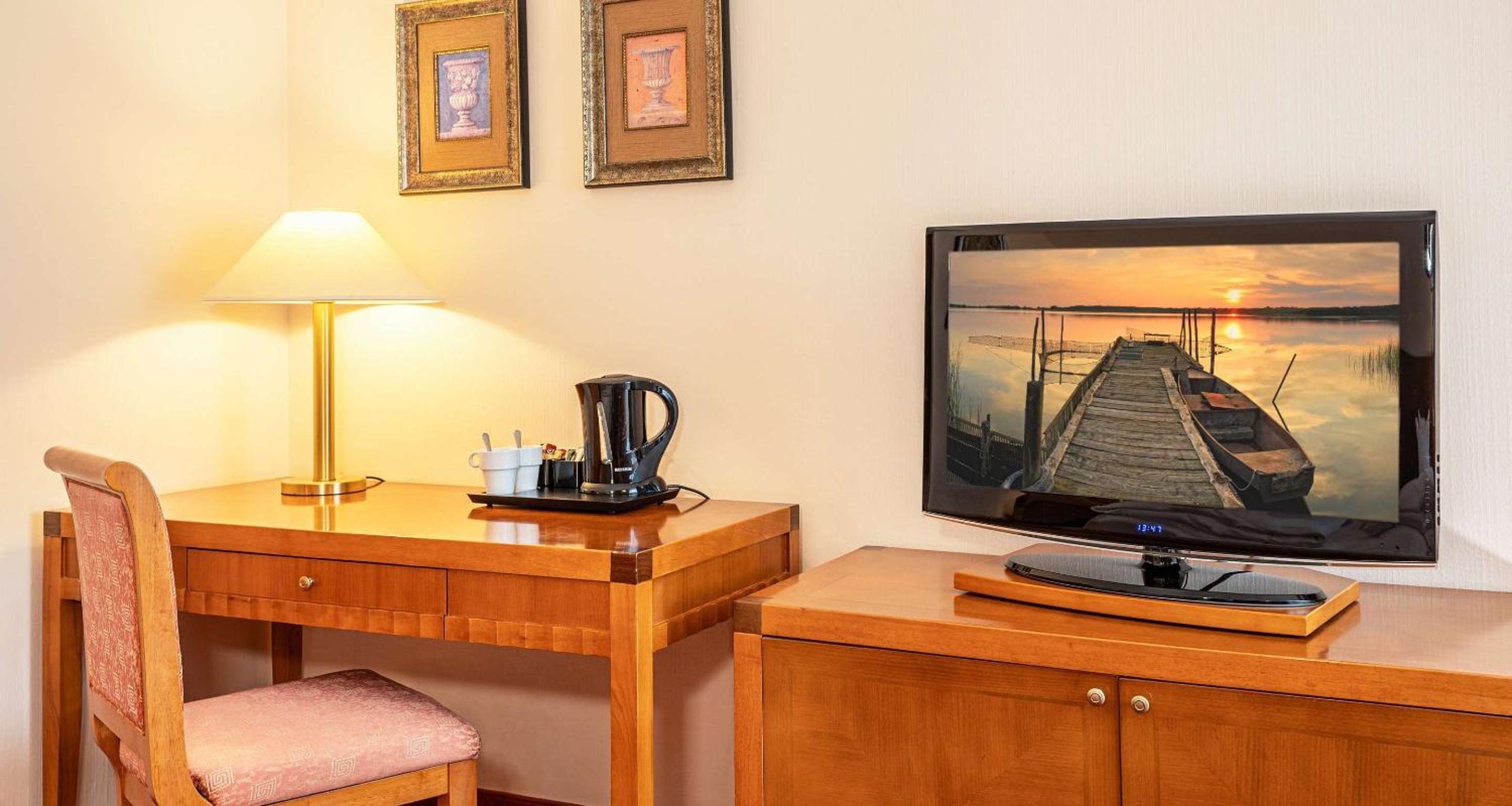 Double Room - Photo 3