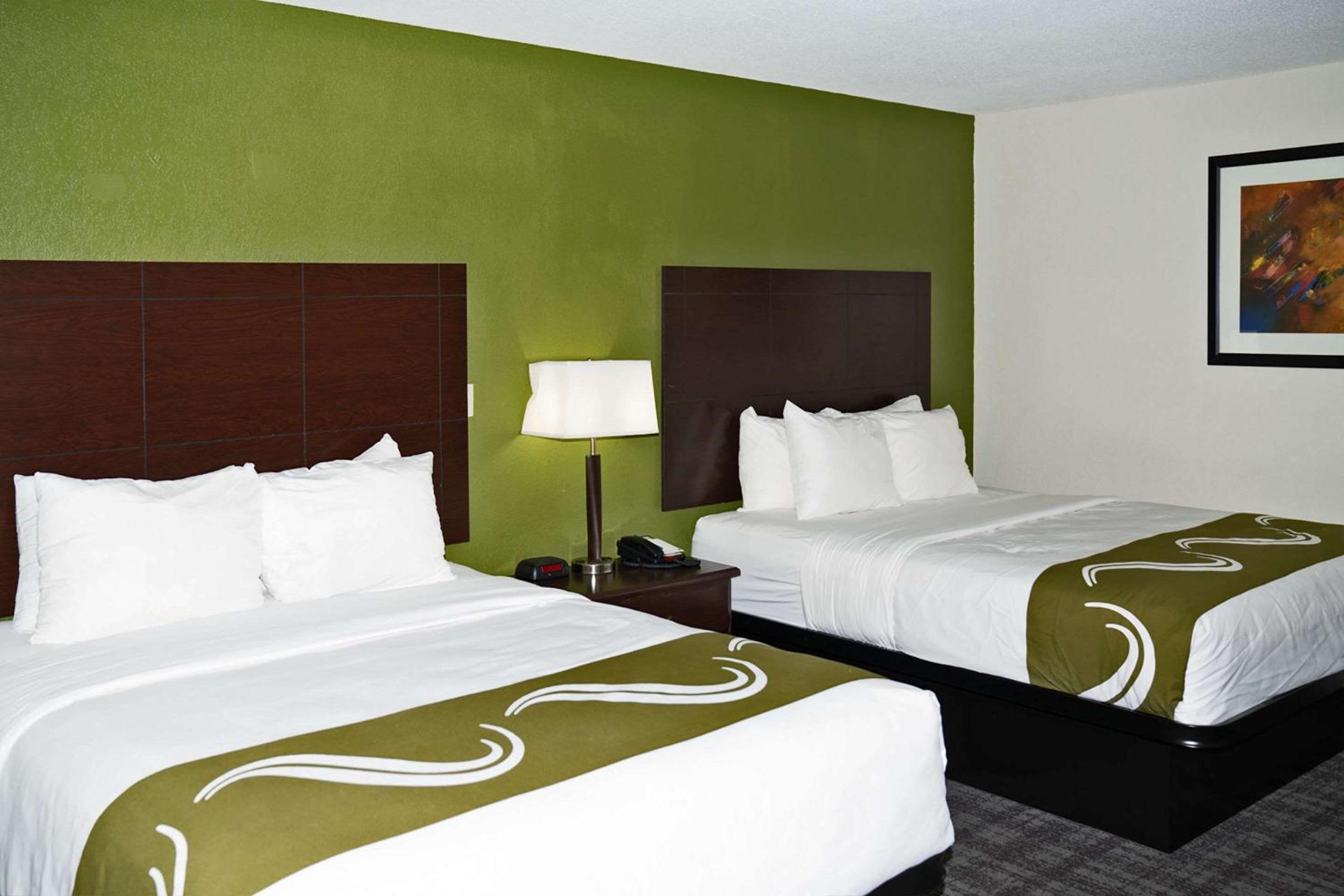 Queen Room with Two Queen Beds - Non-Smoking - Photo 1