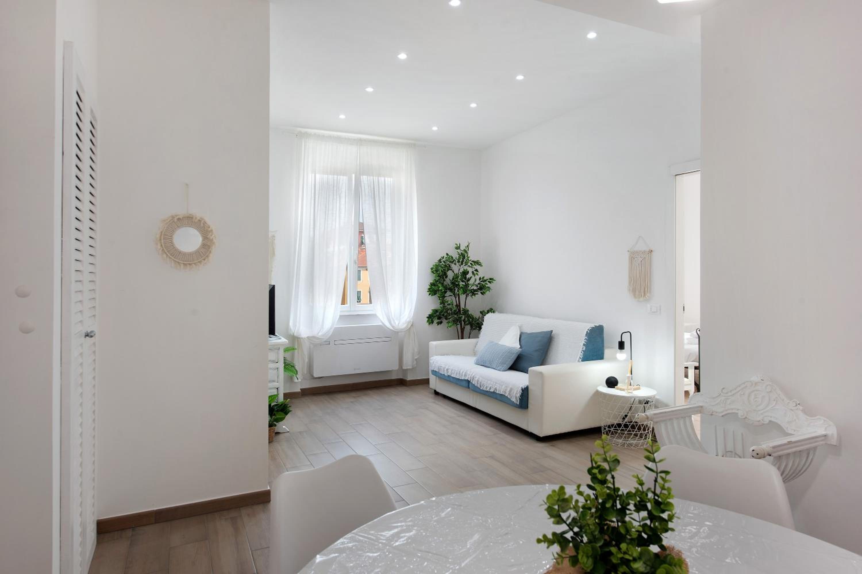 Superior Apartment with City View