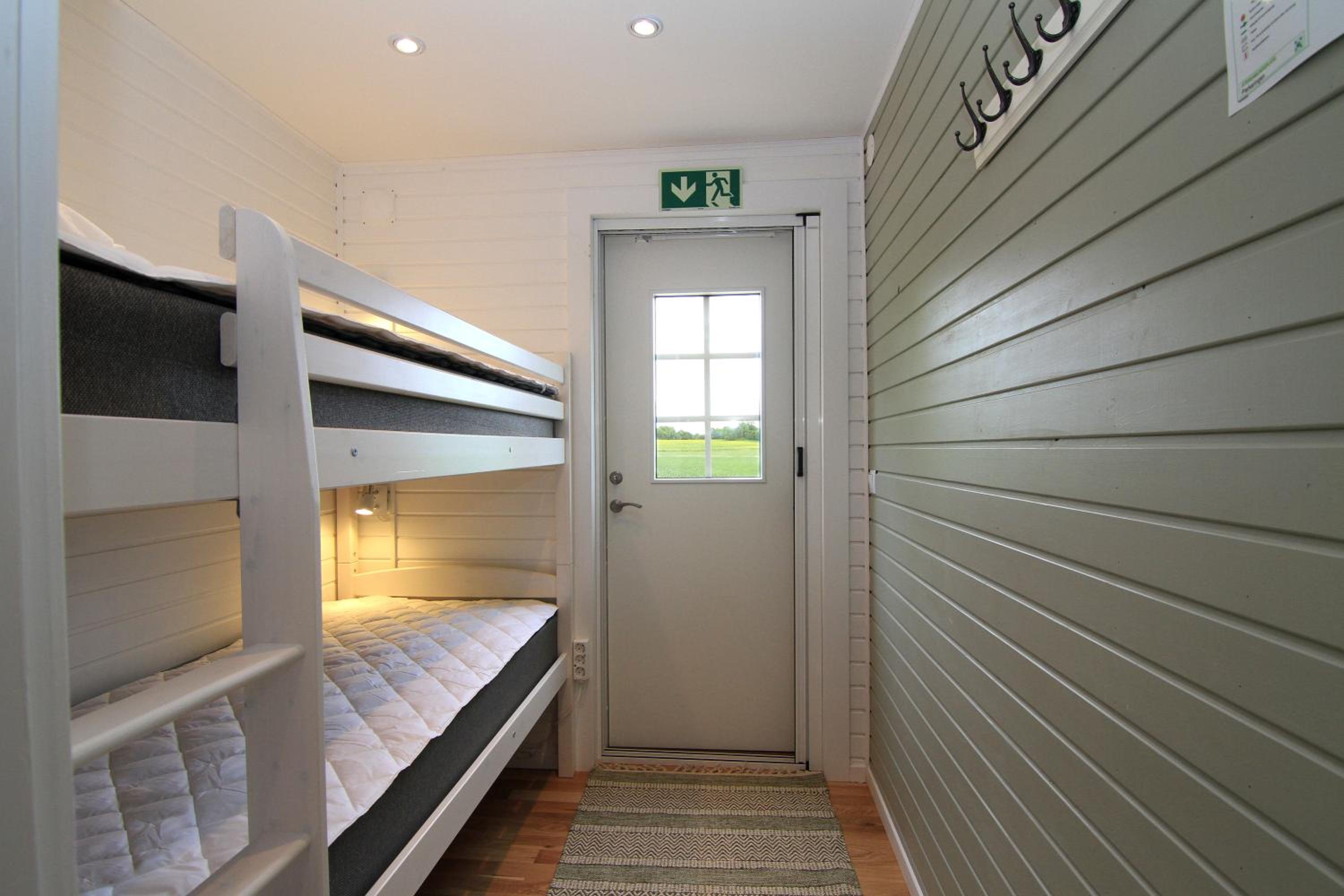Standard Two-Bedroom House photo 3