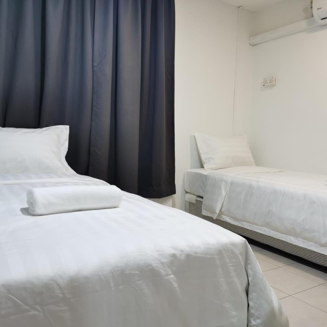 Deluxe Double or Twin Room - Photo 1