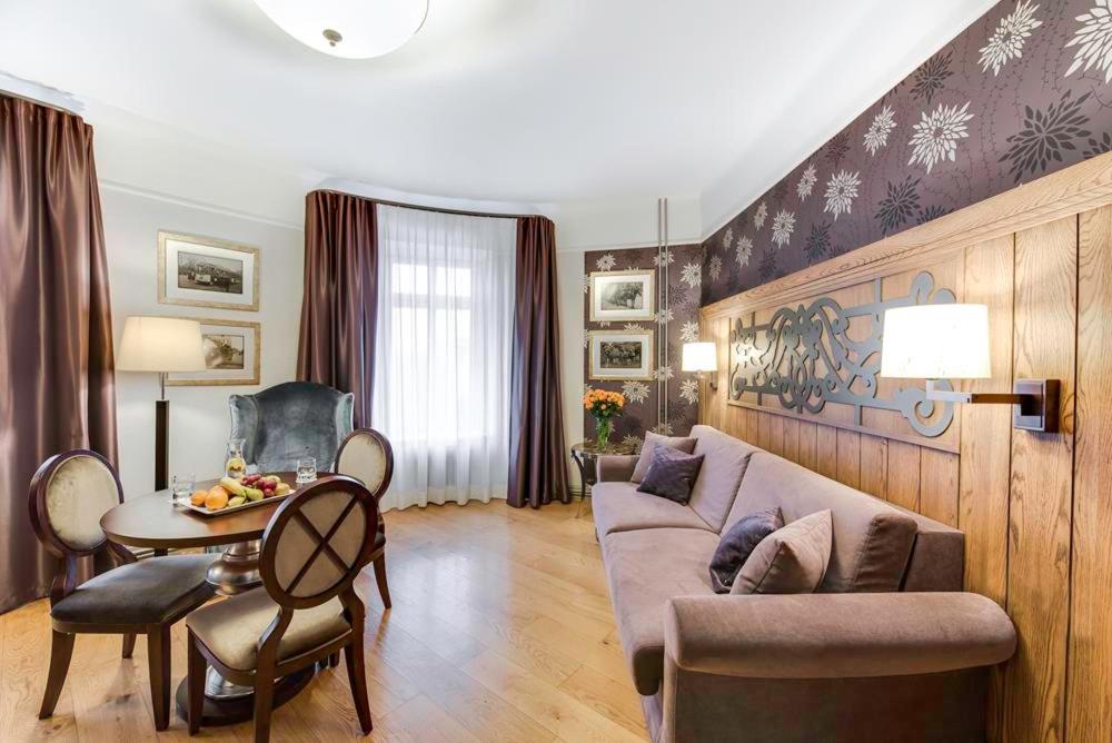 Junior Suite - Photo 1