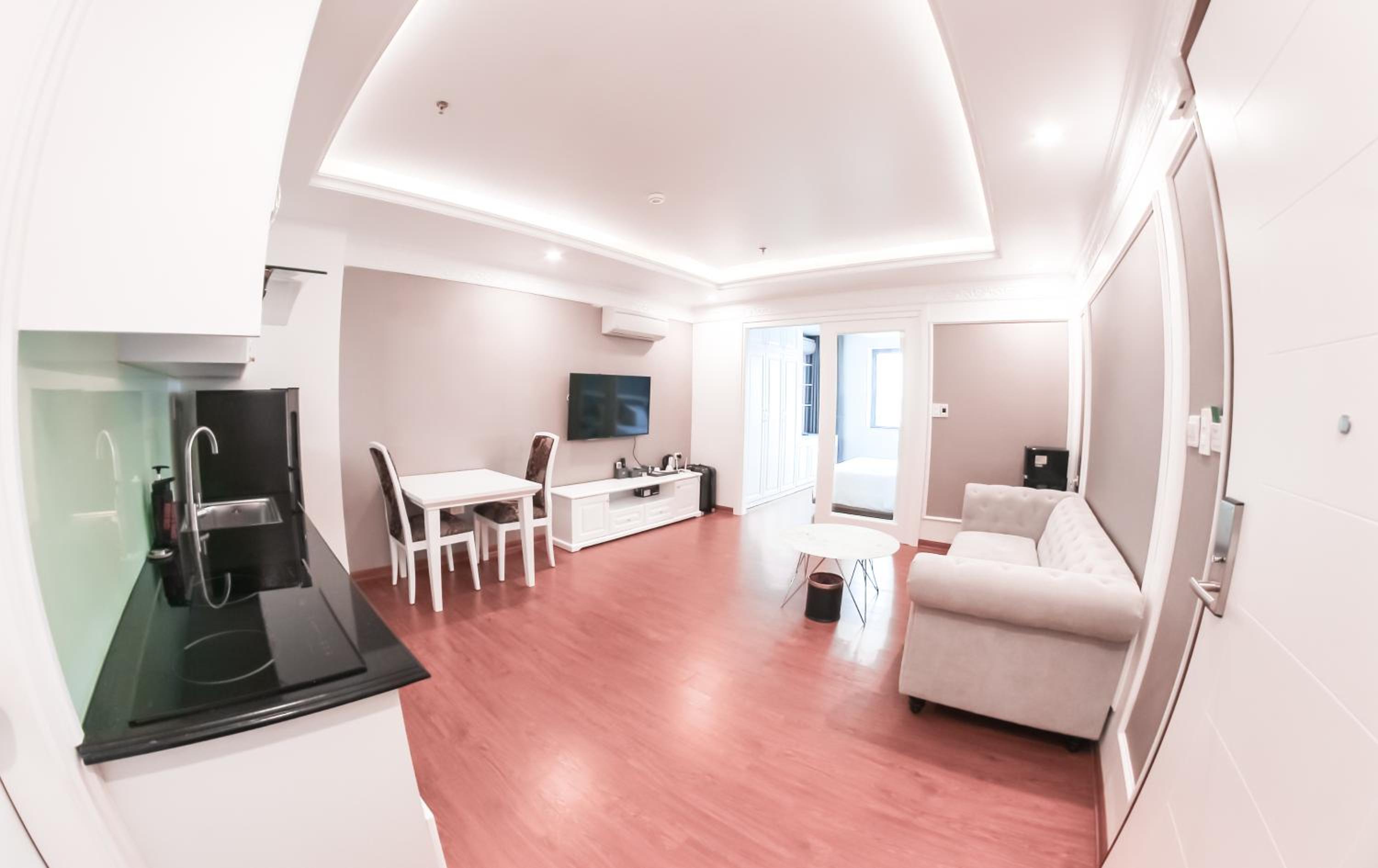Deluxe Apartment - Photo 1