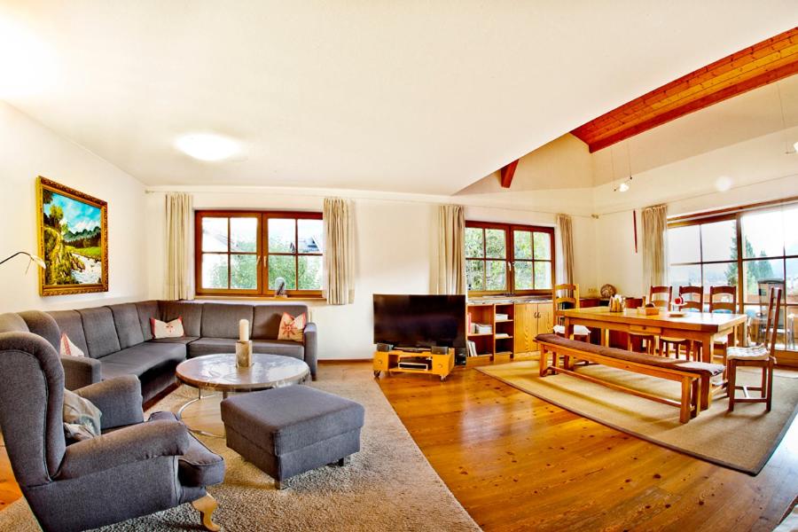 Apartment photo 1