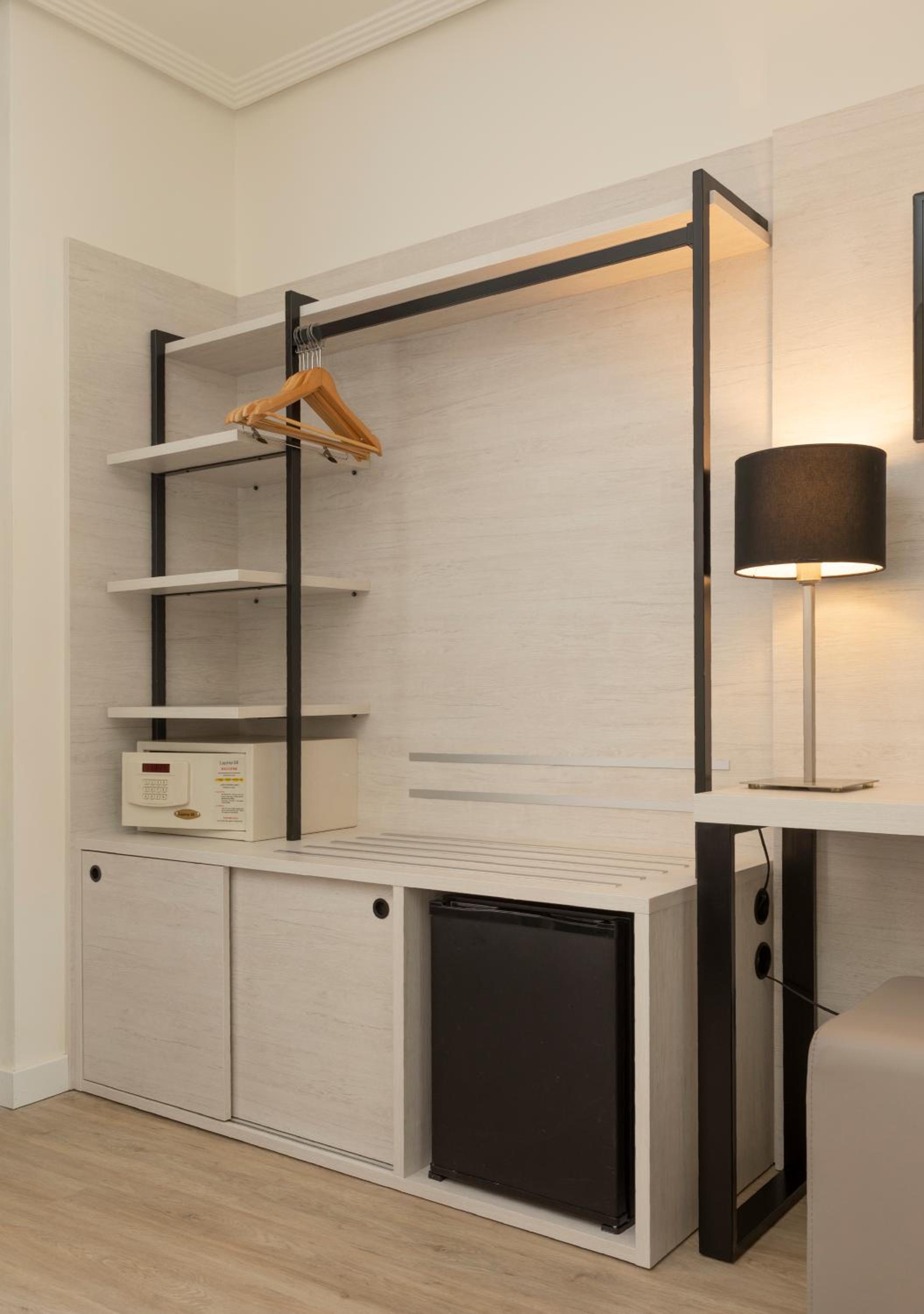 Enjoy a sleek and functional kitchen space!