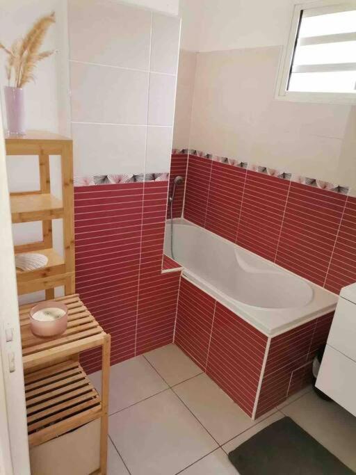 Three-Bedroom Villa photo 2