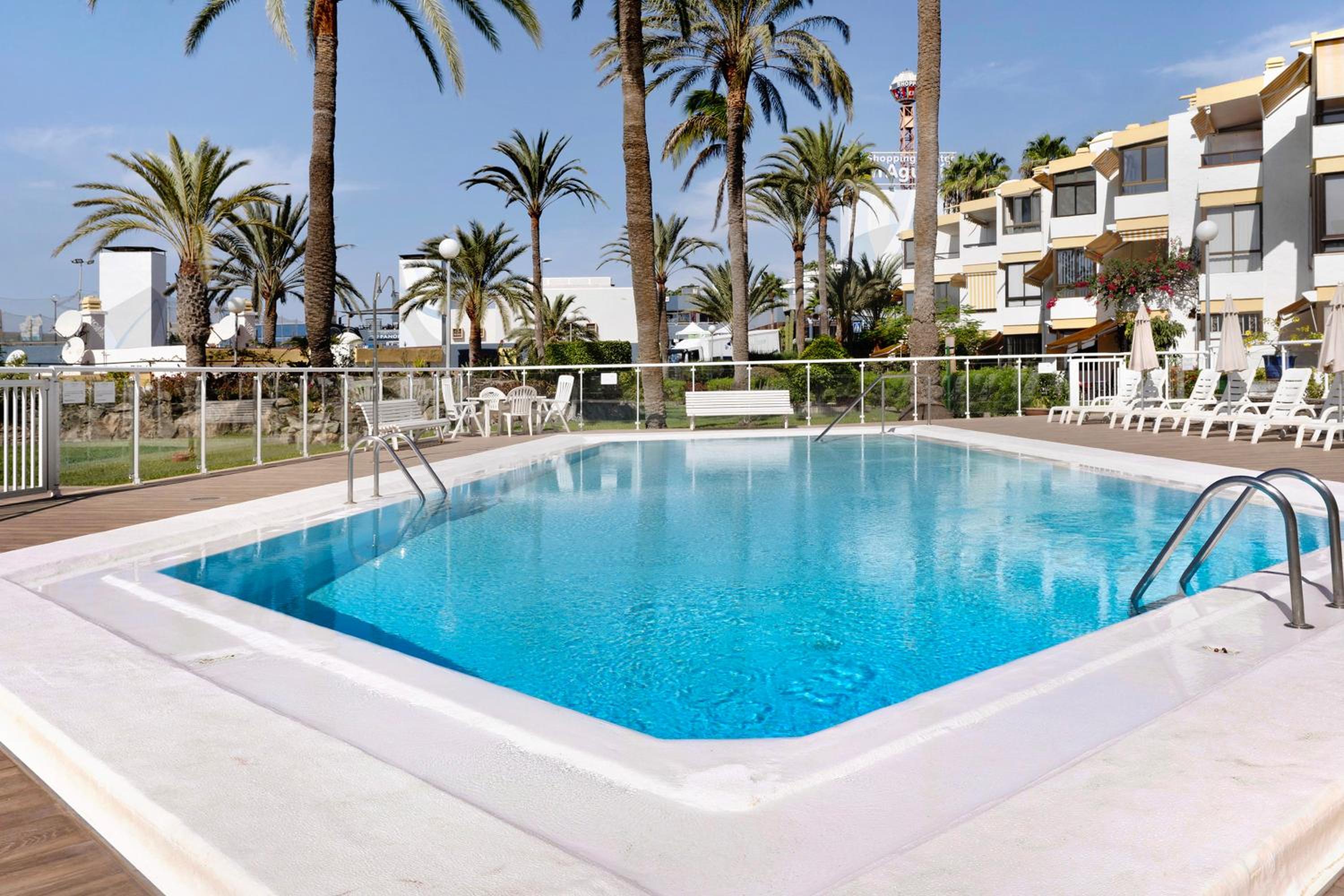 Superior Apartment with City View photo 3