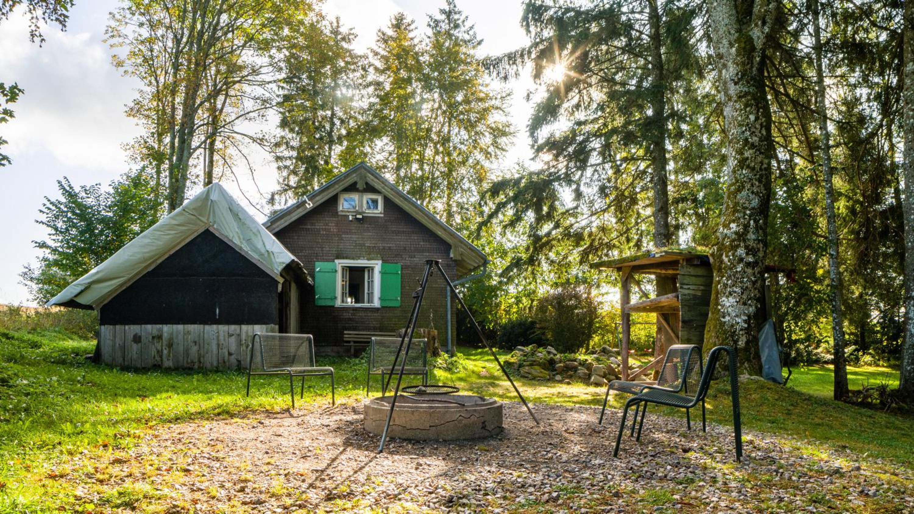 Two-Bedroom House photo 3