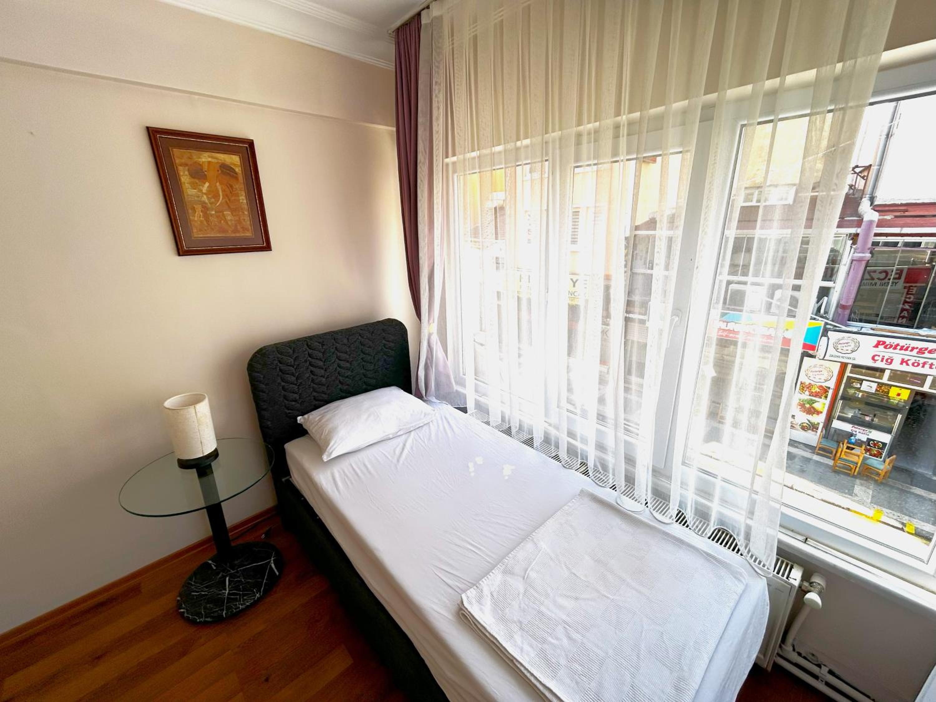 Budget Single Room photo 1