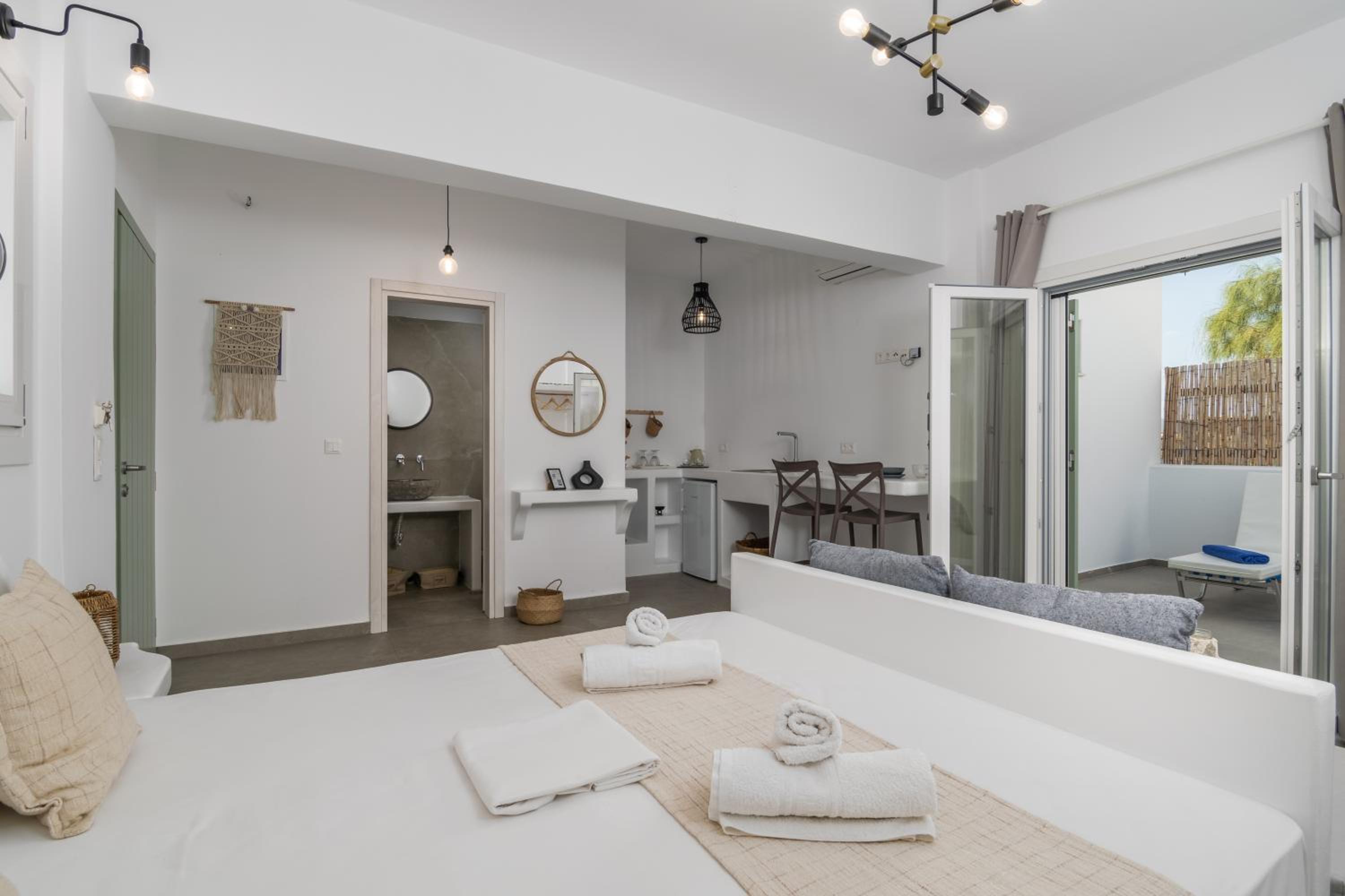 Superior Studio with Garden View