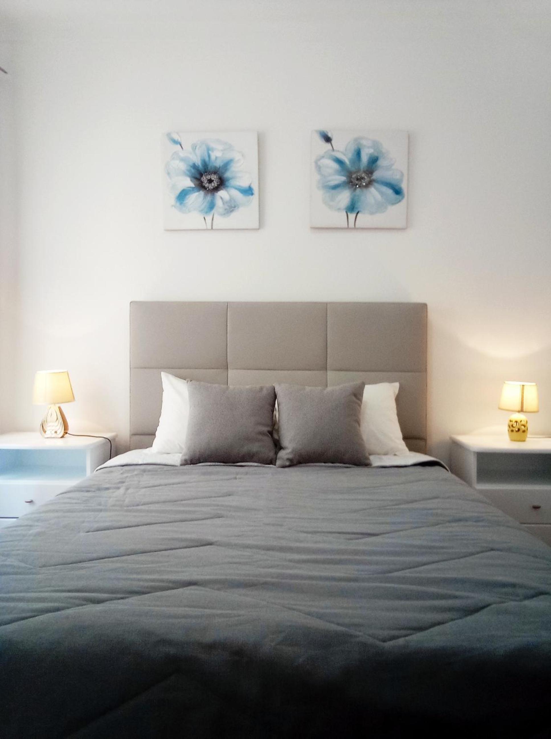 Apartment - Photo 1