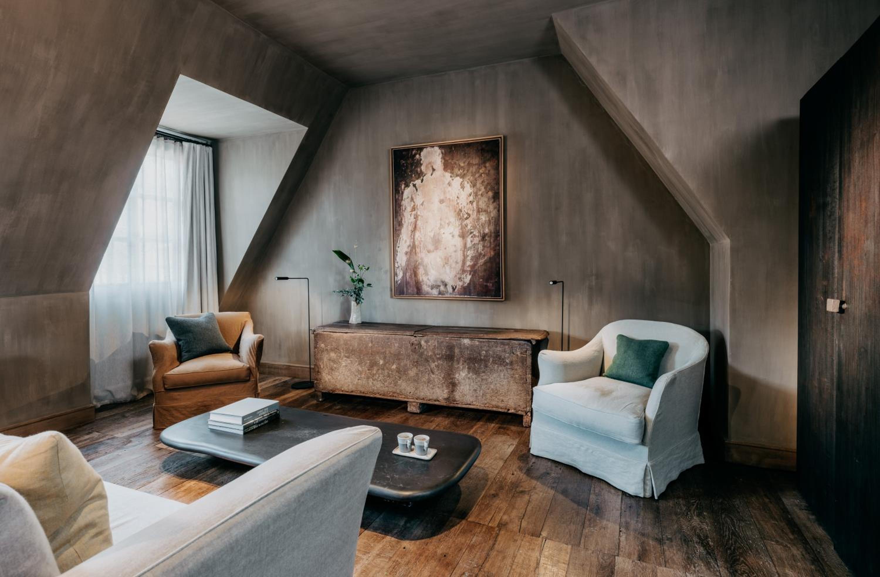 Junior Suite - Old Building