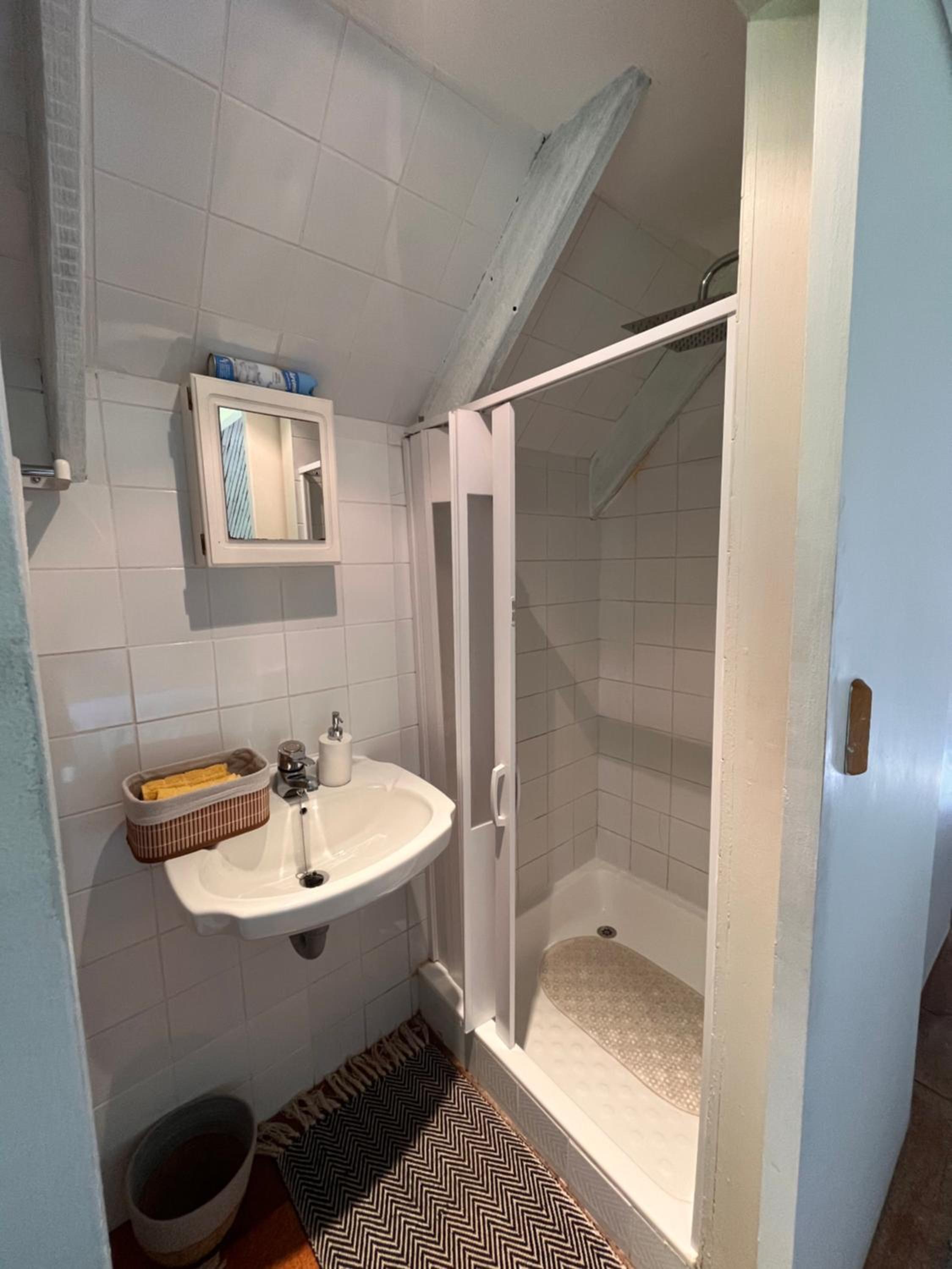 Two-Bedroom Chalet - Photo 5