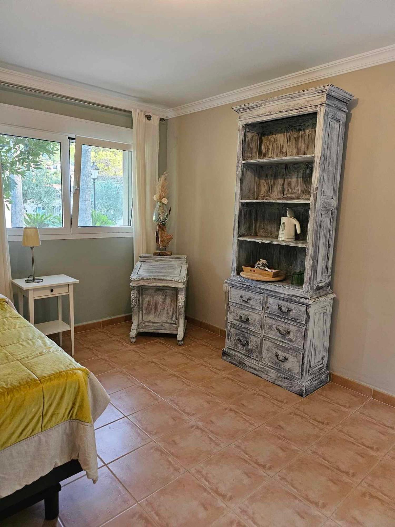 Deluxe Double Room with Shower photo 3