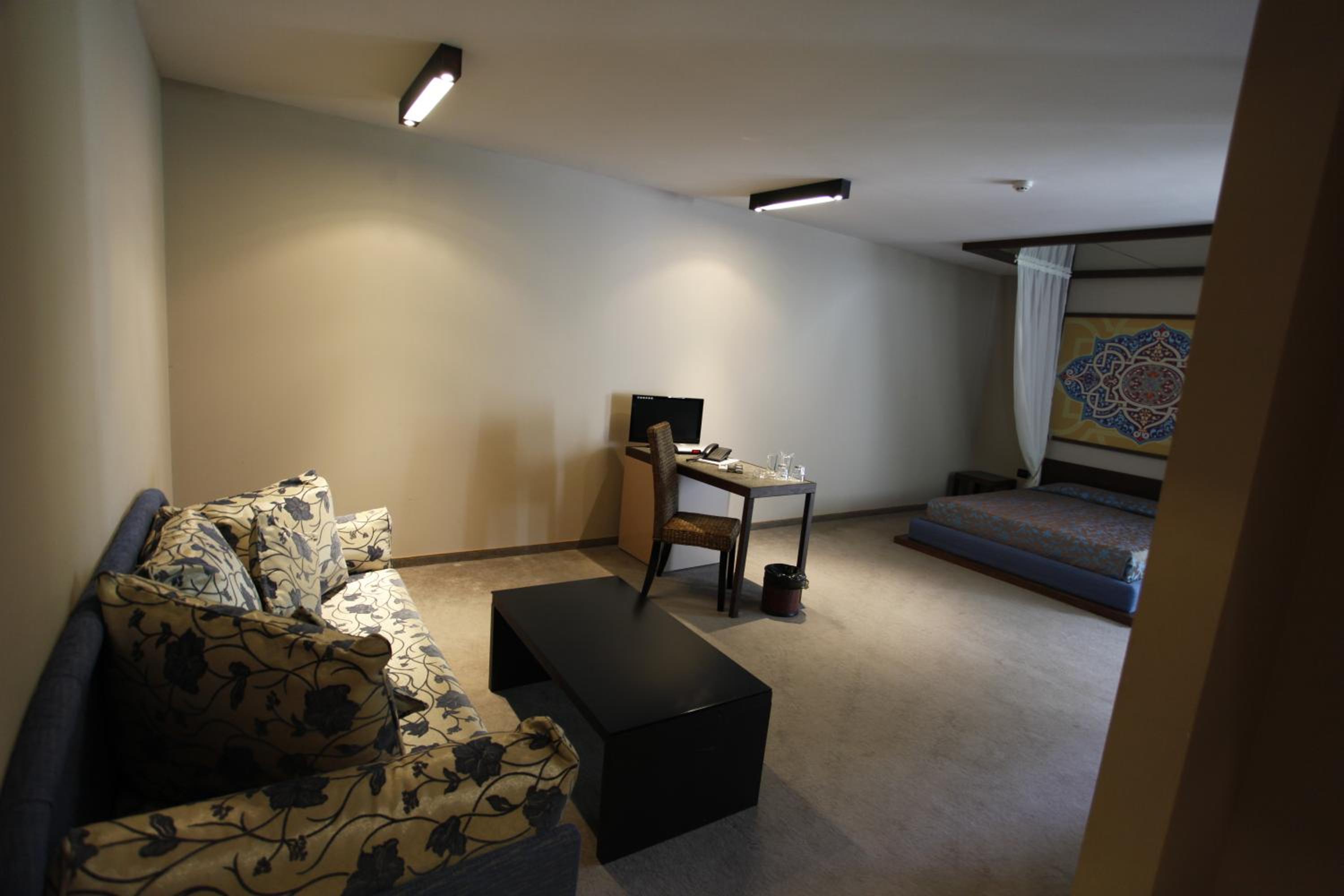 Family Room photo 1