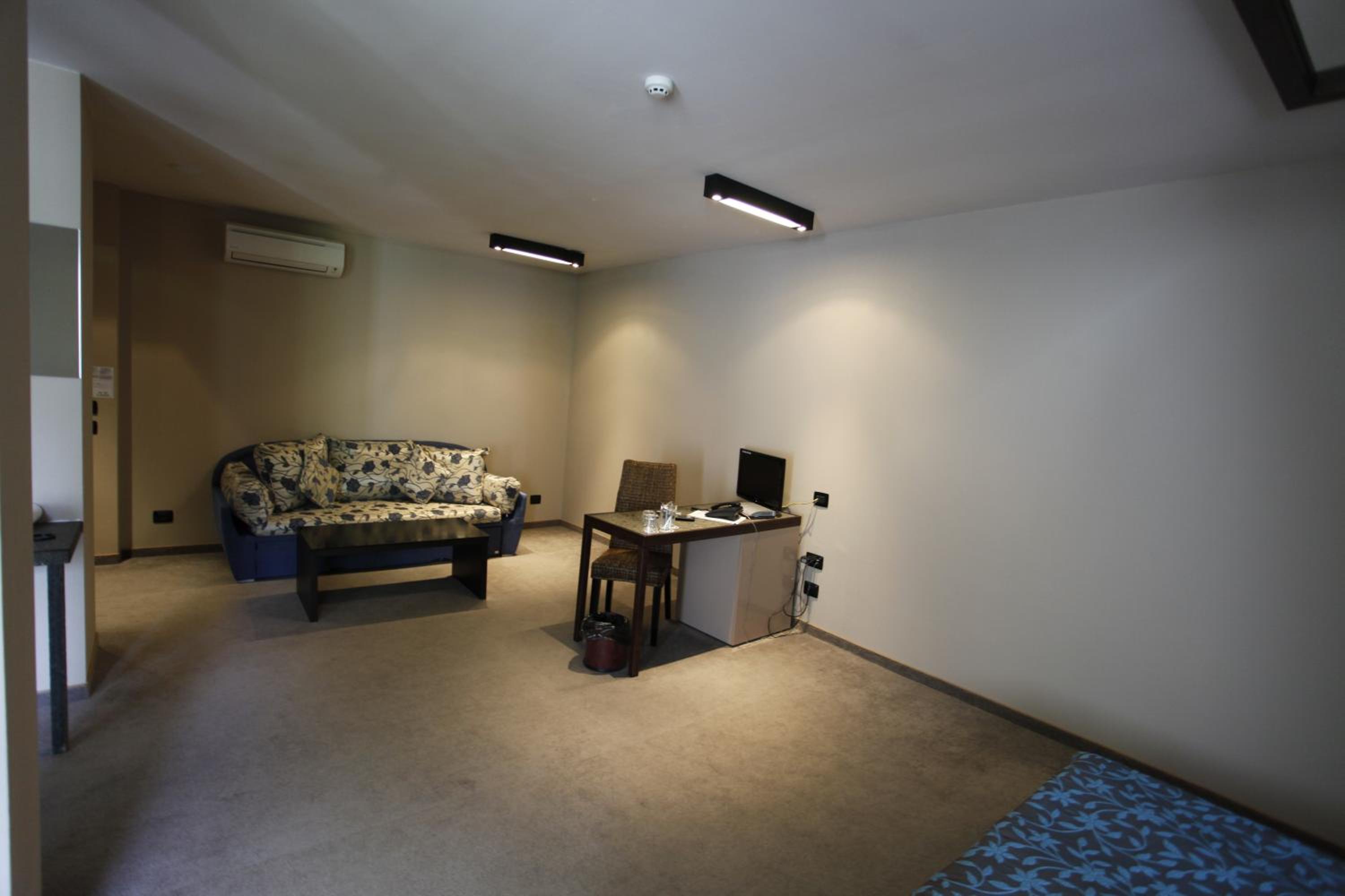 Family Room photo 2