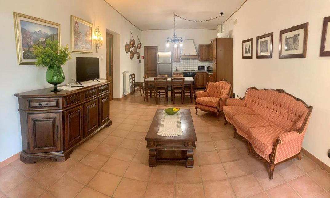 Three-Bedroom Apartment photo 1
