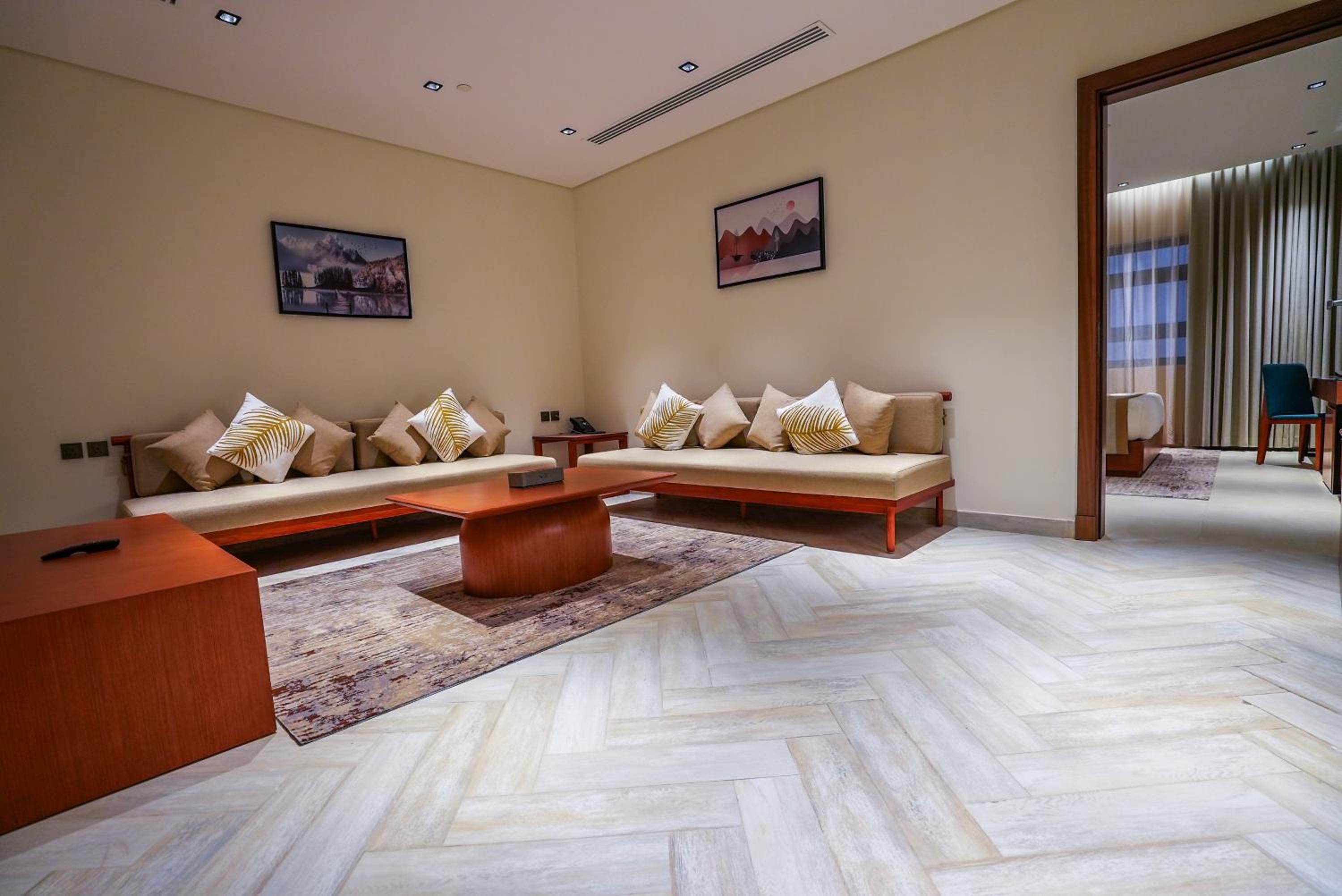 Deluxe Junior Suite