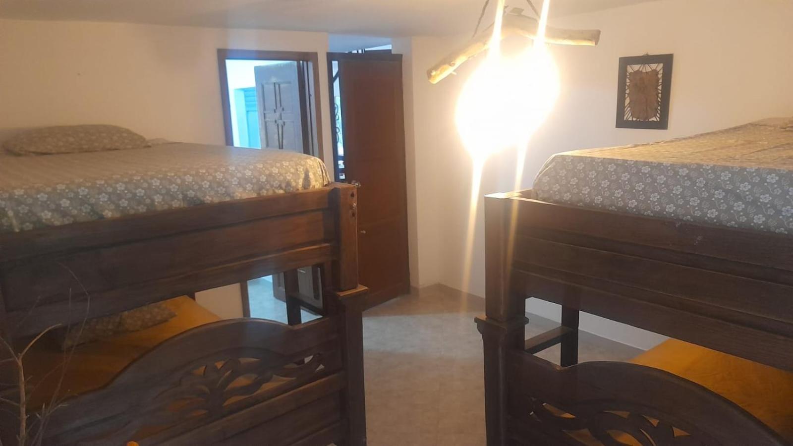 Family Room with Private Bathroom photo 3