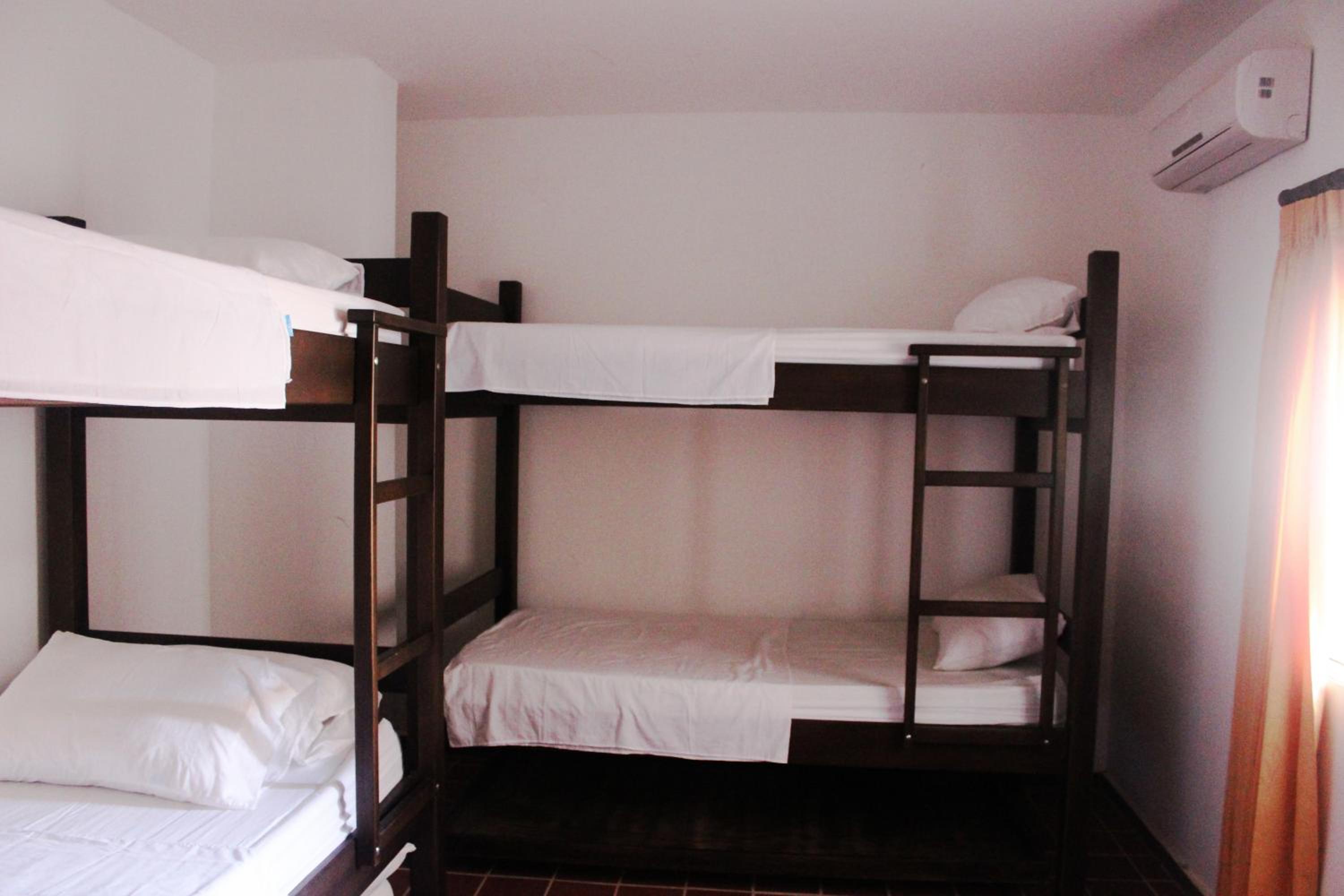 4-Bed Mixed Dormitory Room photo 1