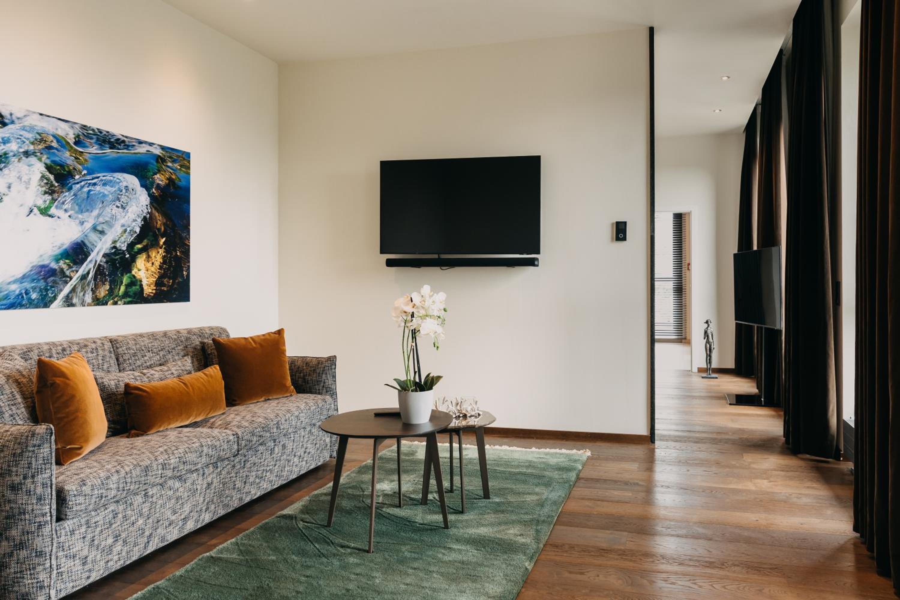 Deluxe Suite photo 1