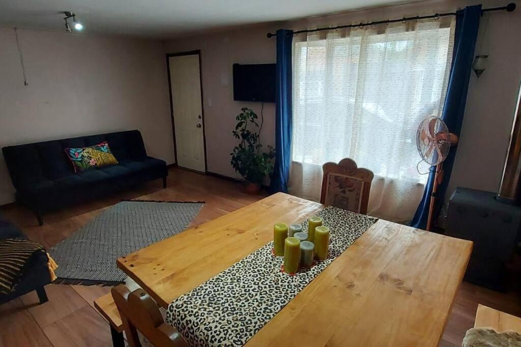 Three-Bedroom House photo 3